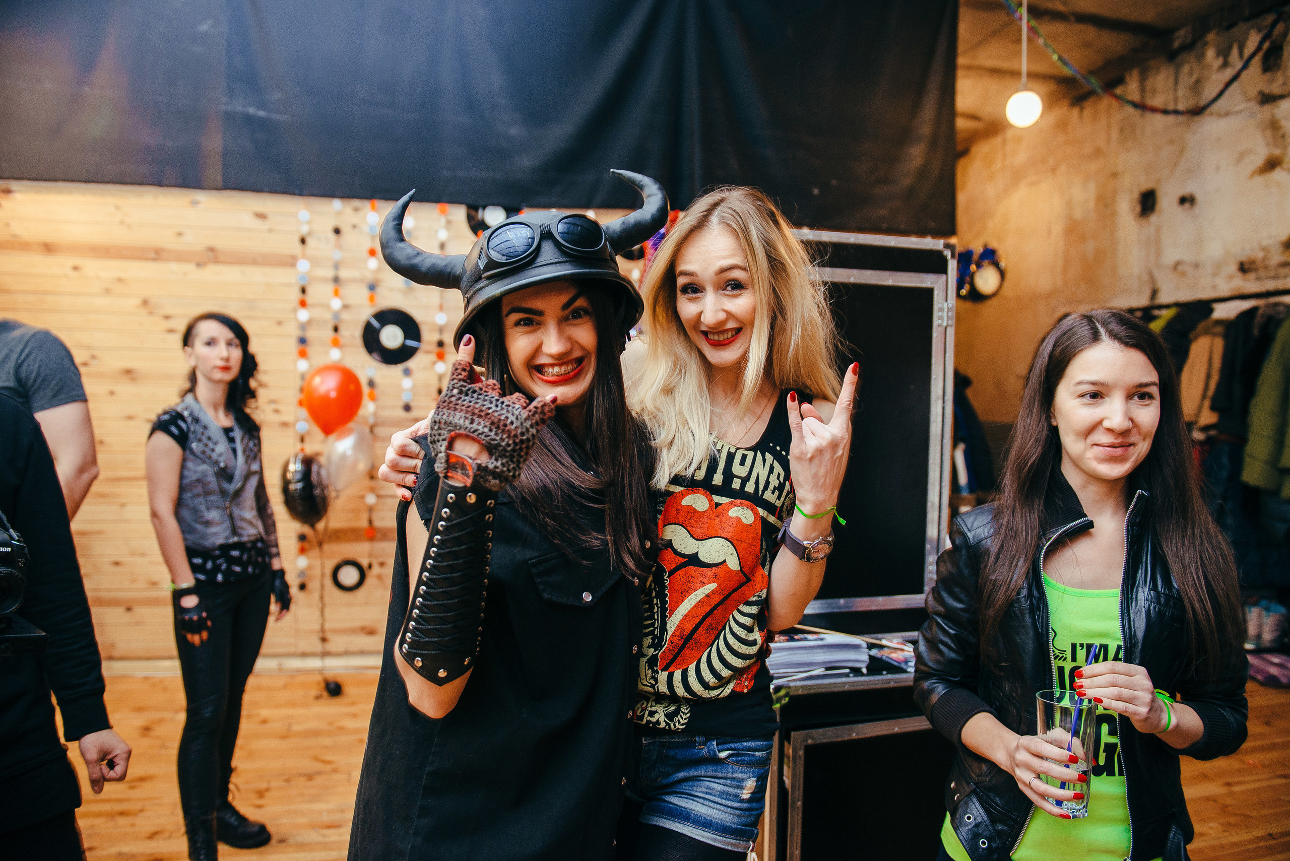 Заказать профессионального ивент фотографа. Ivan Skufinsky — wedding and family photographer in Vancouver