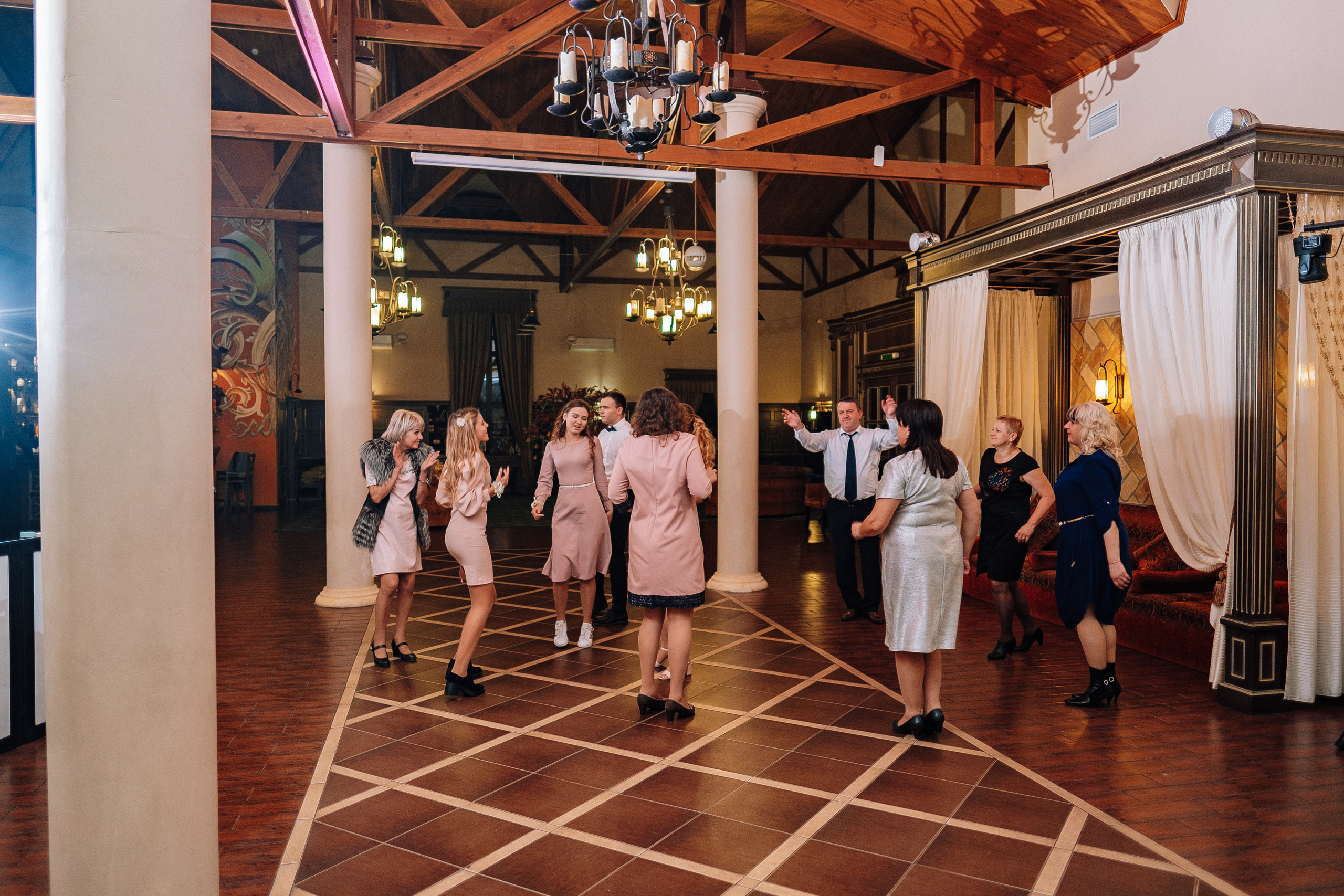 2019 19.10 WeddingStory Евгений+Юлия. Ivan Skufinsky — wedding and family photographer in Vancouver