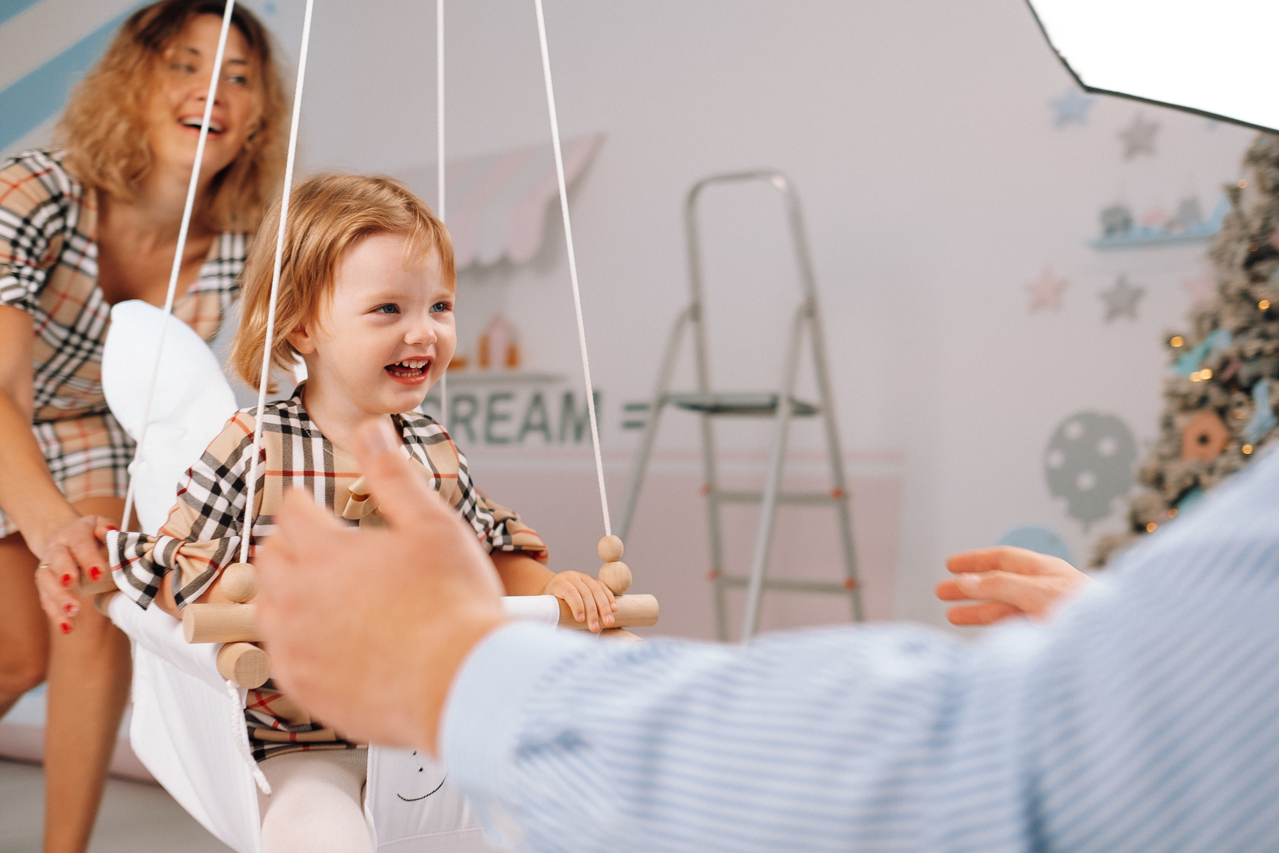 Family Story. Ivan Skufinsky — wedding and family photographer in Vancouver