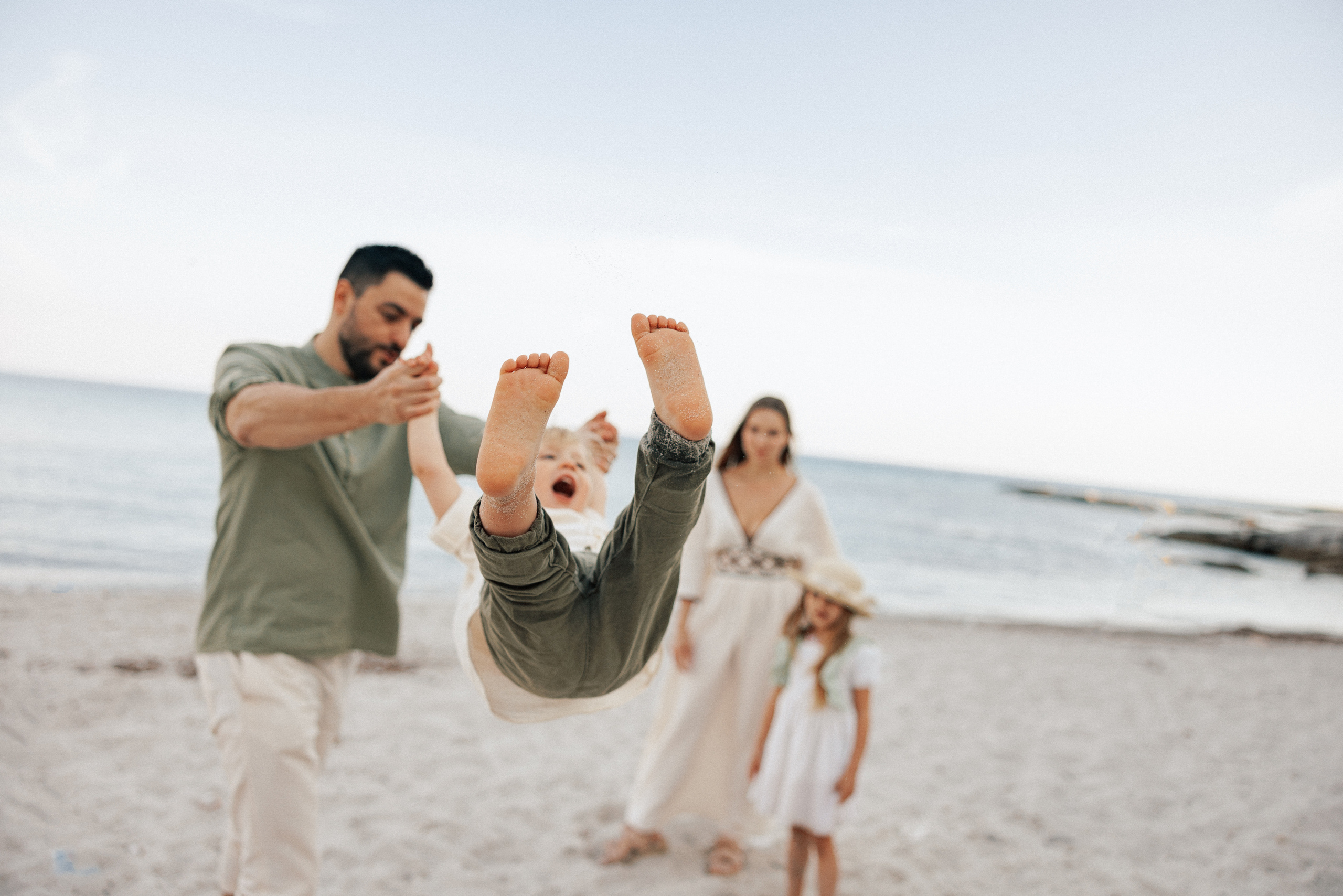 Family photo session in Vancouver Семейная фотосессия в Ванкувере БС. Ivan Skufinsky — wedding and family photographer in Vancouver
