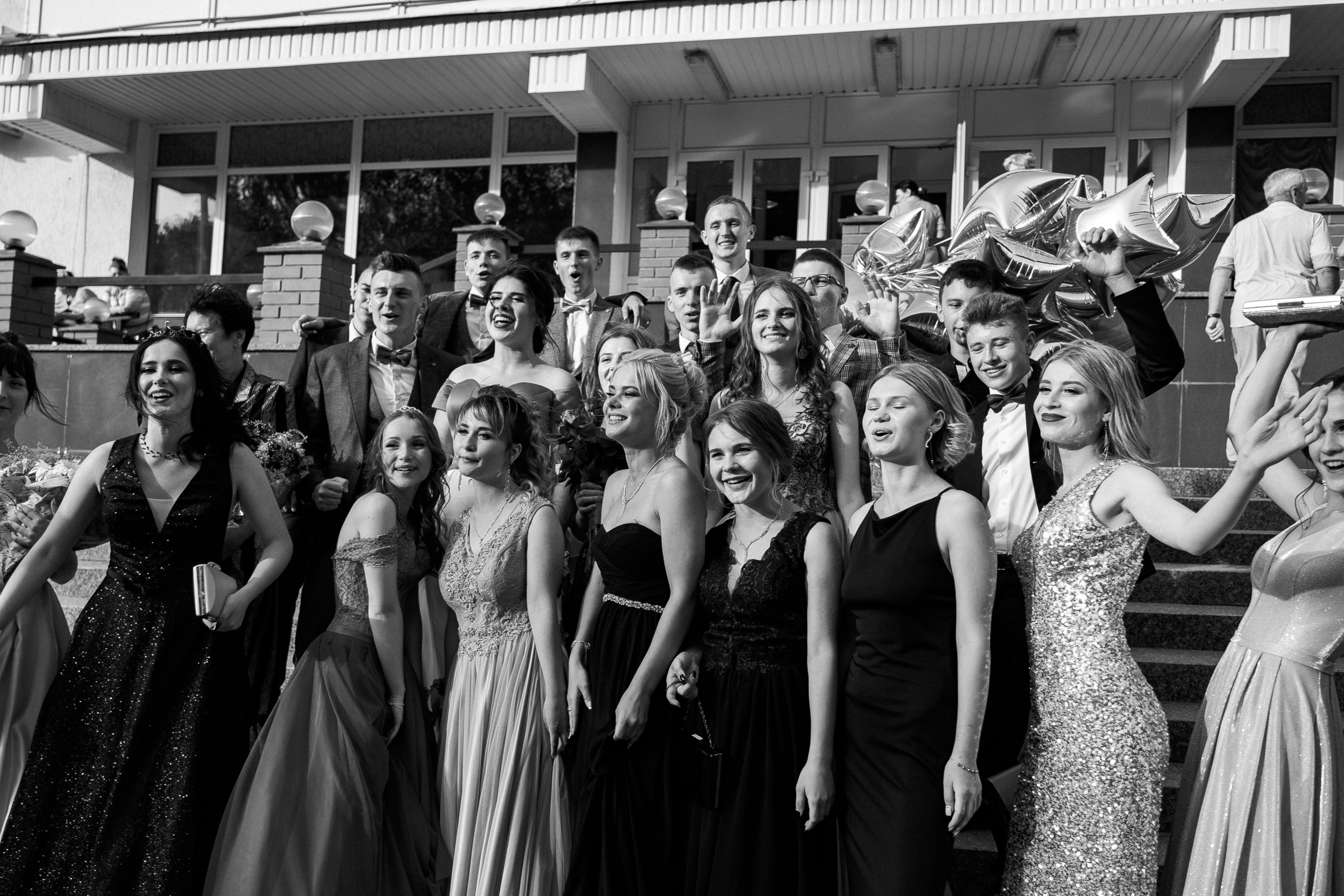 Выпускной школа номер 3. Хмельник. Ivan Skufinsky — wedding and family photographer in Vancouver