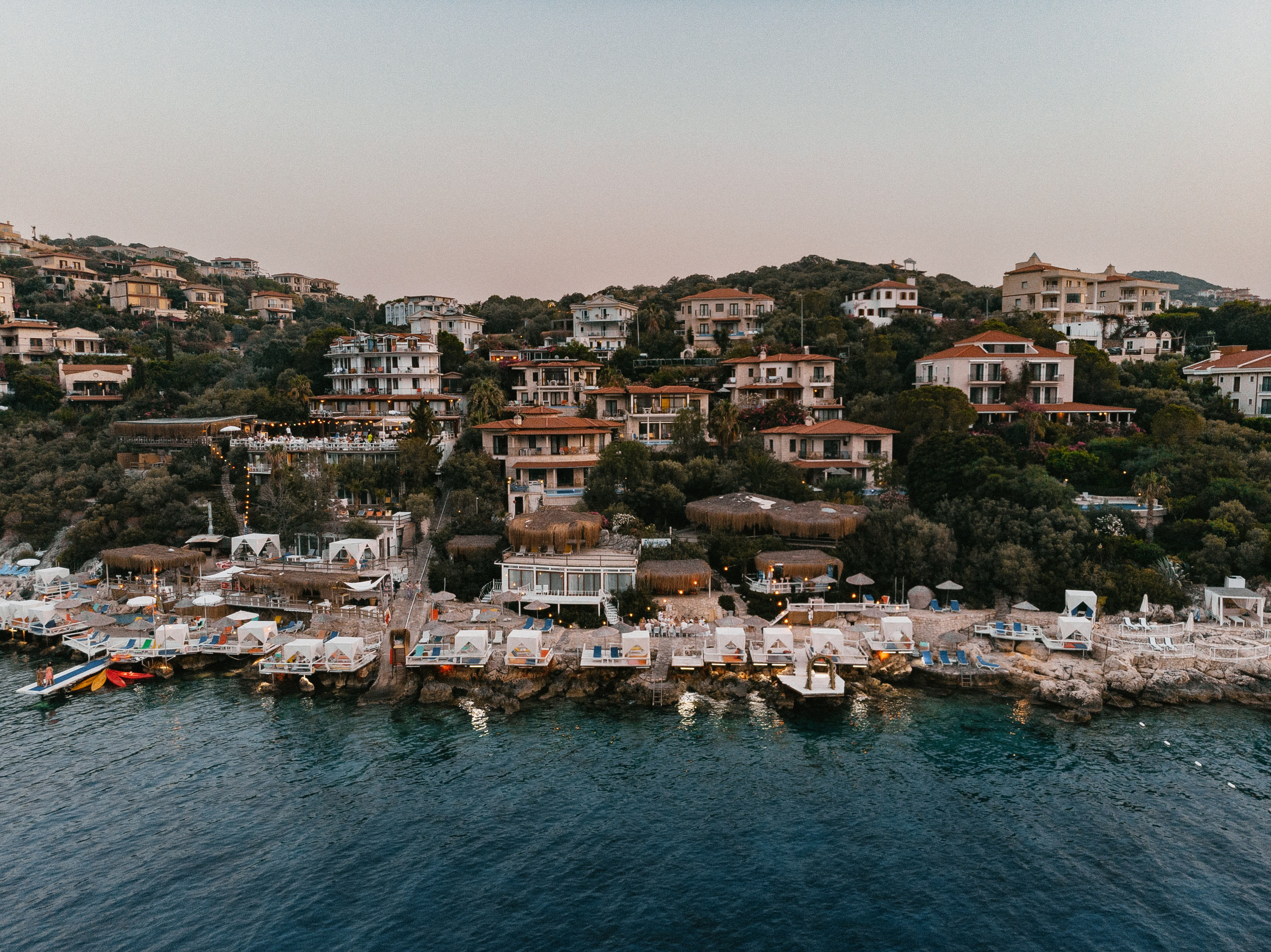 Artem & Mary. Ivan Skufinsky — wedding and family photographer in Vancouver