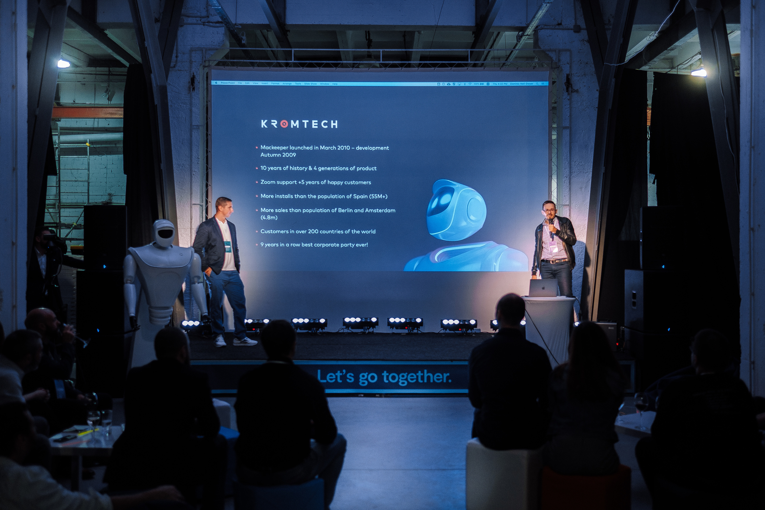 ZEO Alliance 24.10.19 party. Ivan Skufinsky — wedding and family photographer in Vancouver