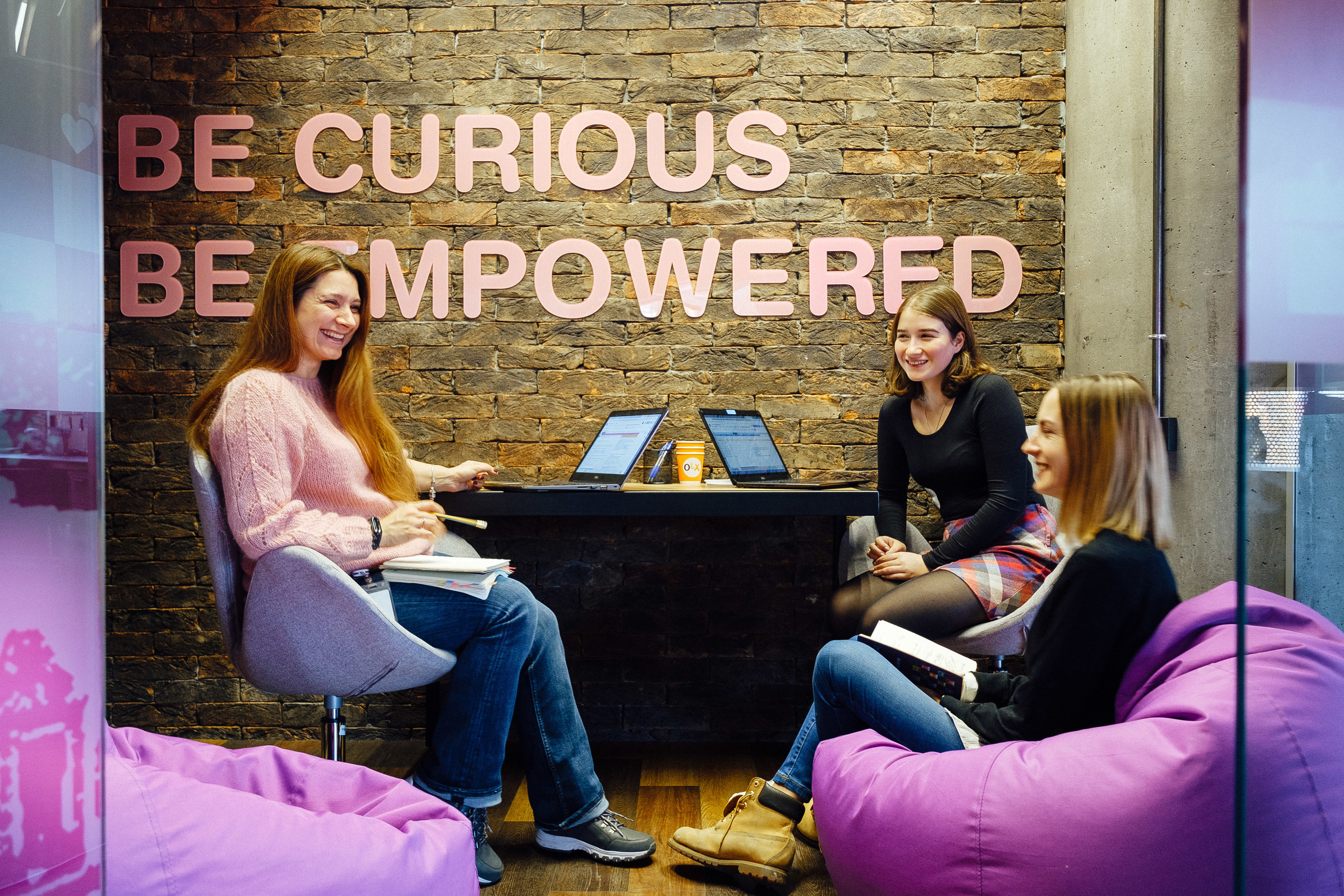 Фотоэкскурсия в компанию OLX. Ivan Skufinsky — wedding and family photographer in Vancouver