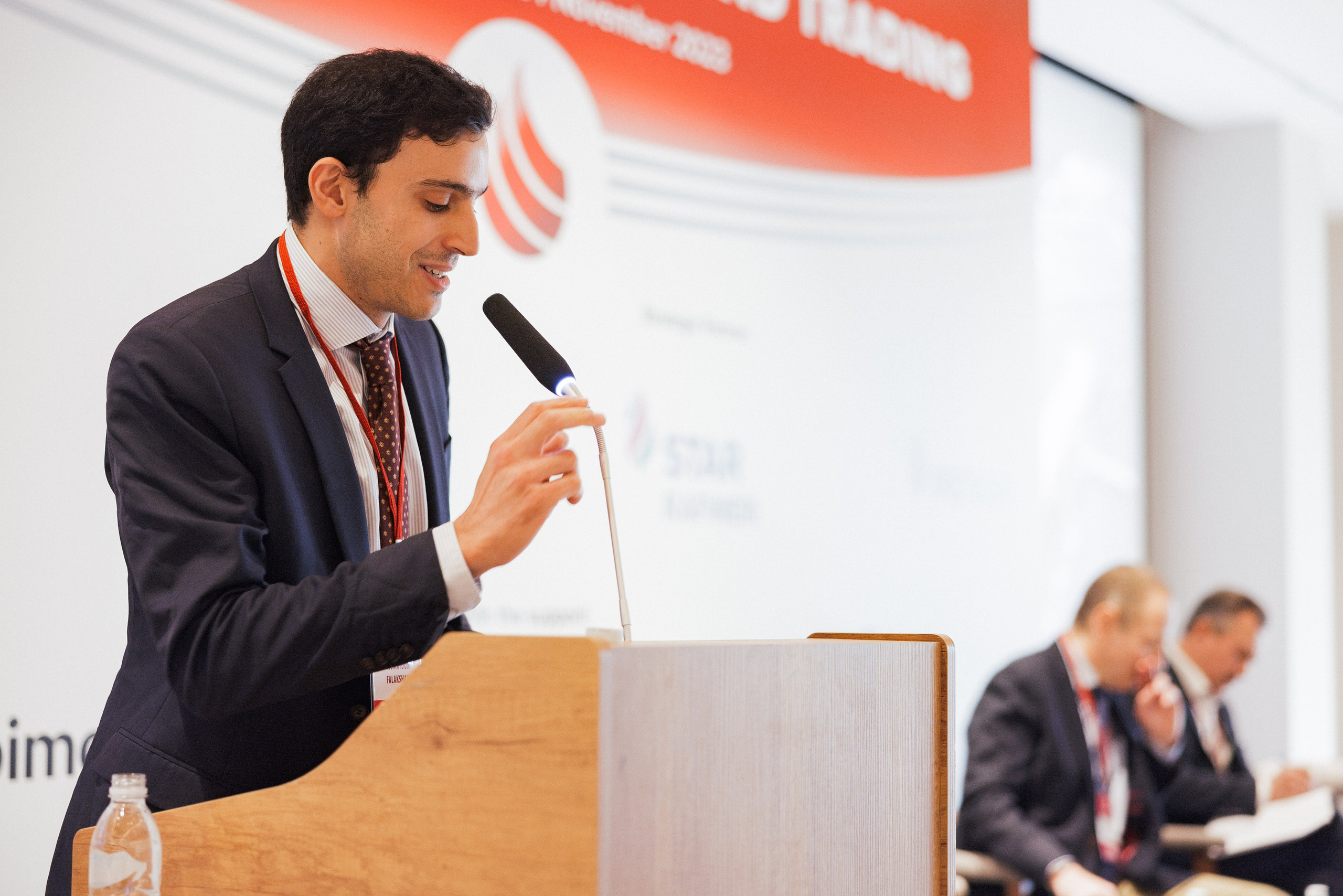 EXECUTIVE RETREAT Izmir Confidence Information Services. Ivan Skufinsky — wedding and family photographer in Vancouver