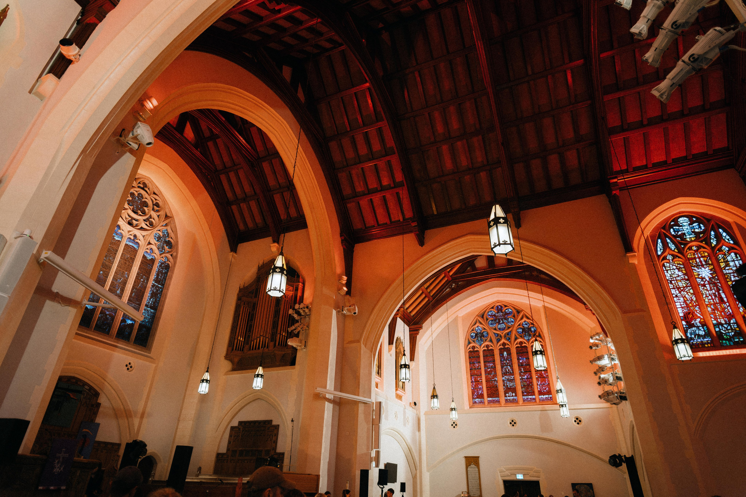 Live concert photography from Vivienne Mort in Vancouver 2025. Ivan Skufinsky — wedding and family photographer in Vancouver