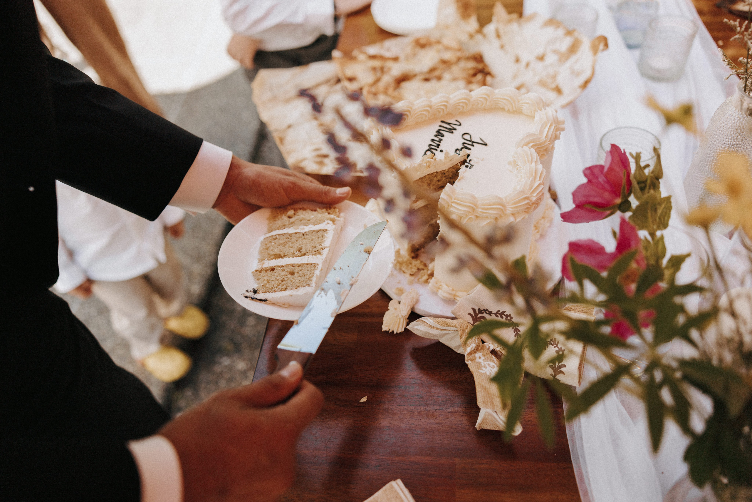 Michael & Caitlyn. Ivan Skufinsky — wedding and family photographer in Vancouver