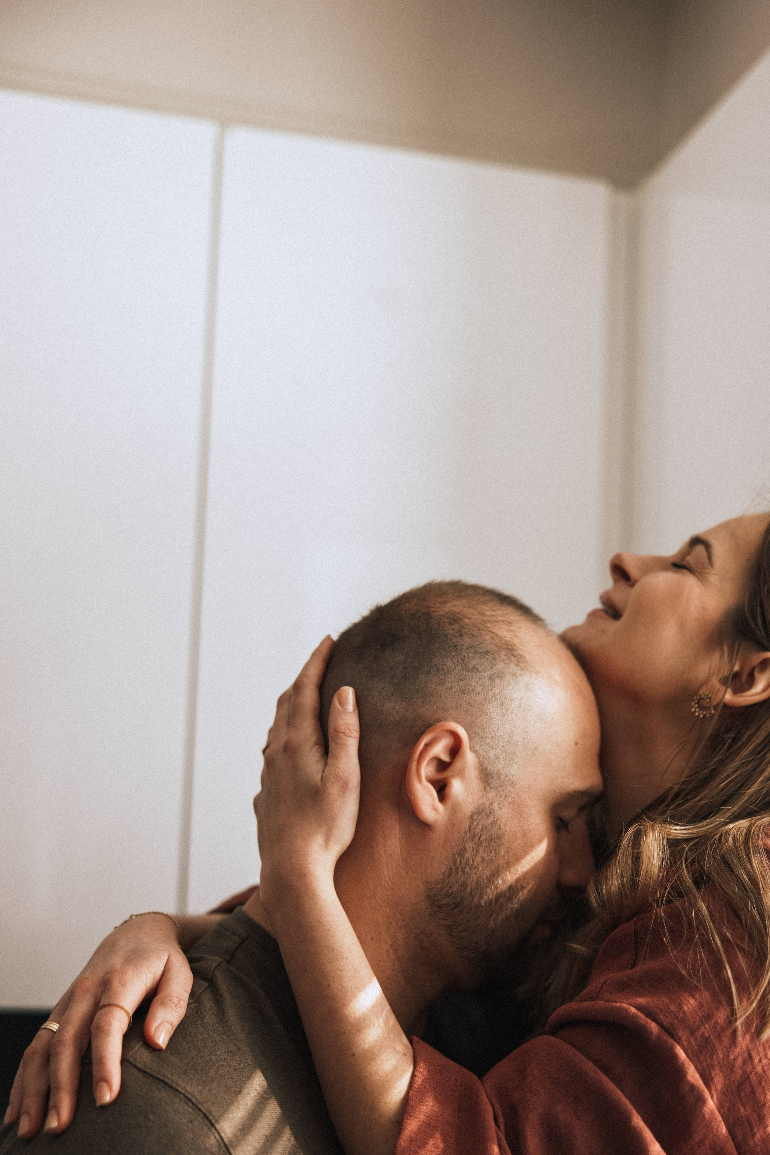 Pregnancy Home Story Vancouver. Ivan Skufinsky — wedding and family photographer in Vancouver