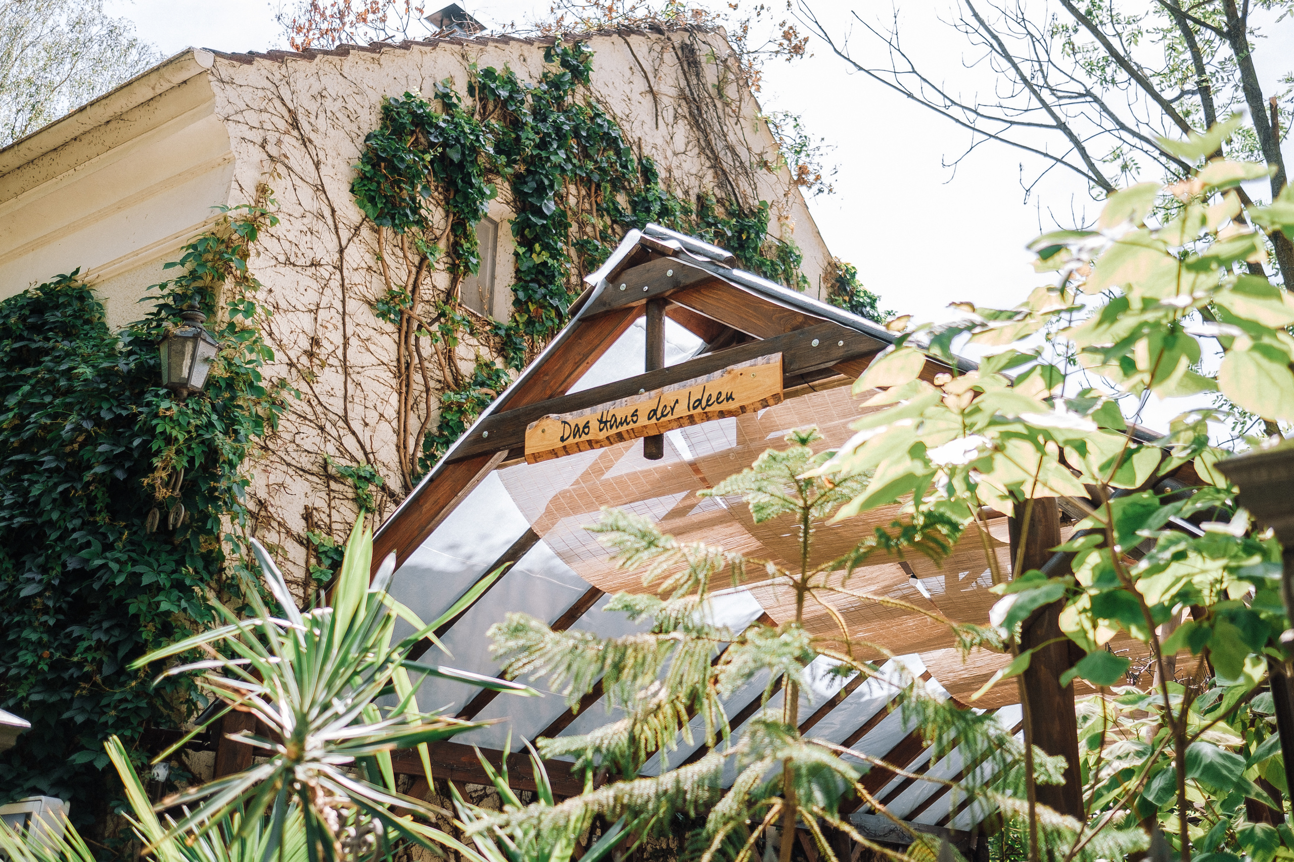 BERLIN Wedding Story. Ivan Skufinsky — wedding and family photographer in Vancouver