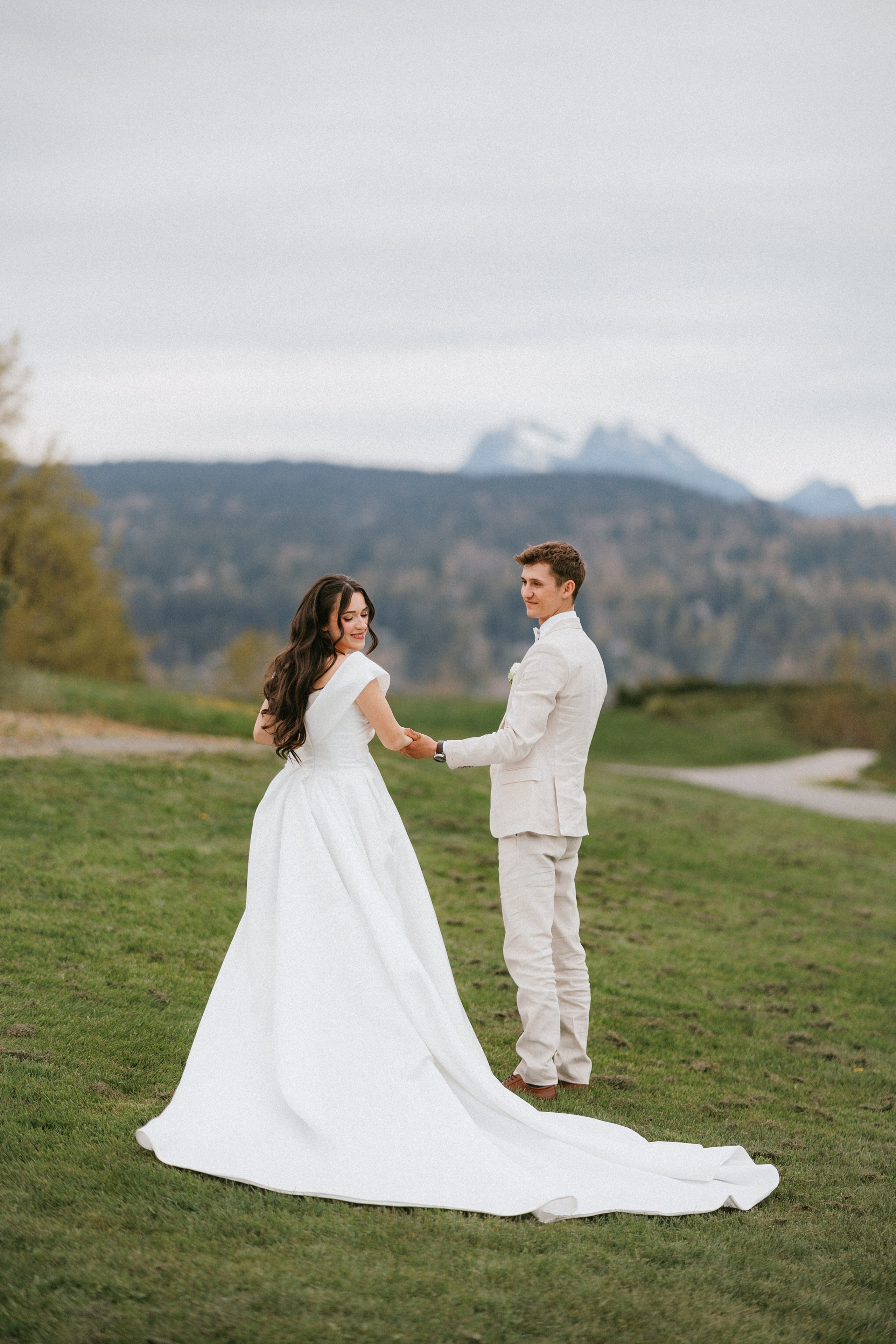 Dimitr & Olya GreenTee Country Club Langley. Ivan Skufinsky — wedding and family photographer in Vancouver