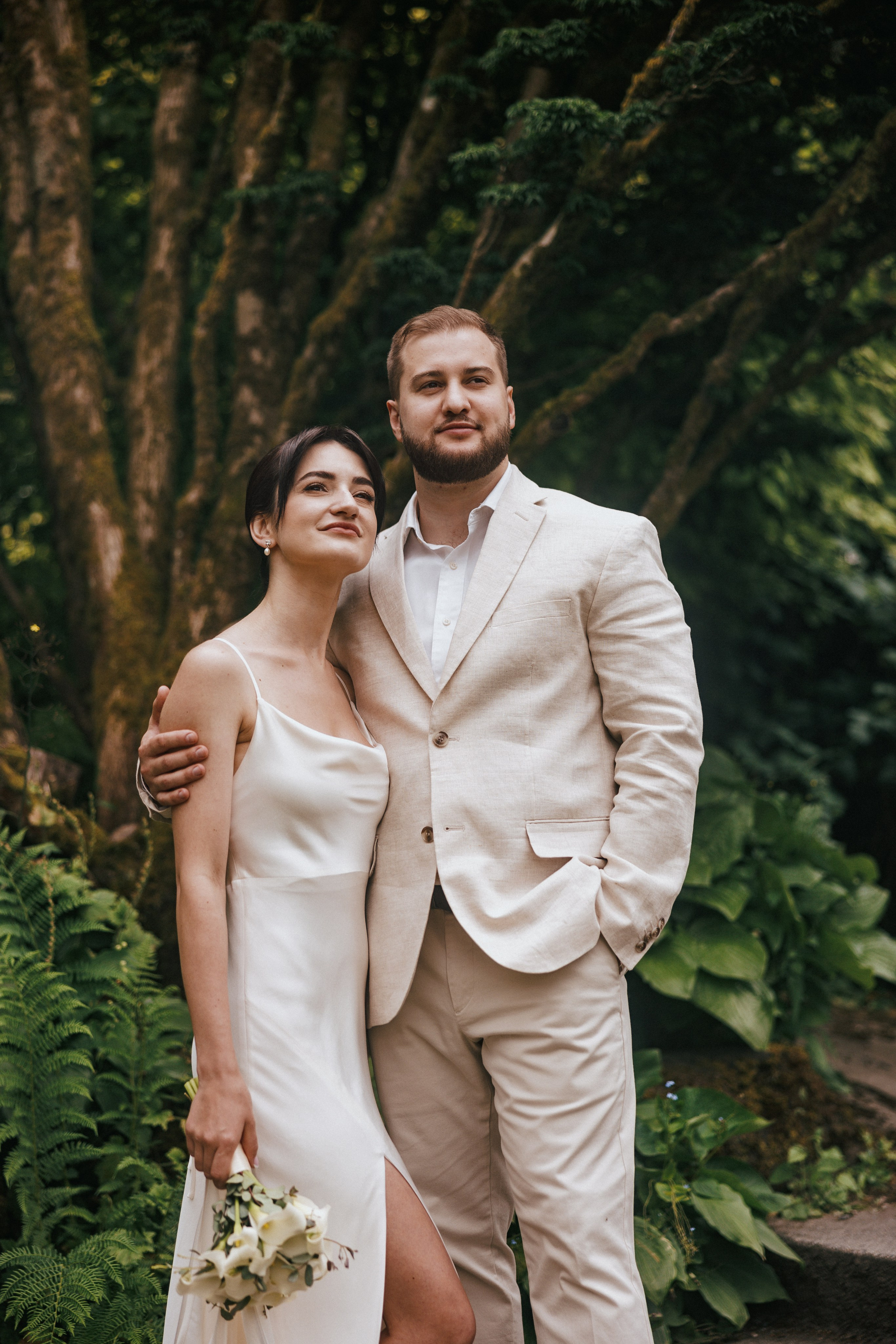 Sky-High Love: Stunning Vancouver Mountain Wedding Shoot by Helicopter. Ivan Skufinsky — wedding and family photographer in Vancouver