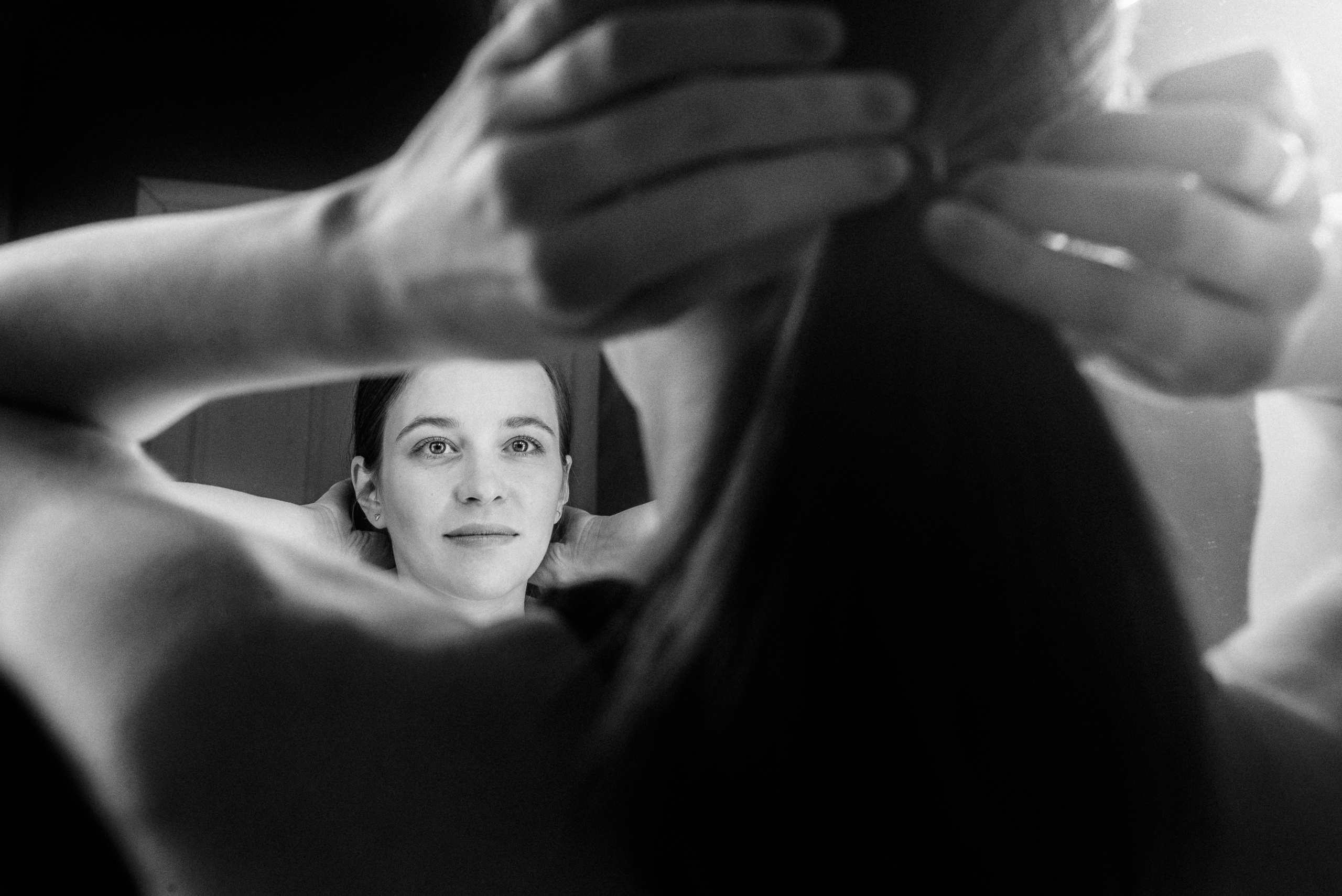 Pregnancy photo session in a photo studio with a dog. Ivan Skufinsky — wedding and family photographer in Vancouver