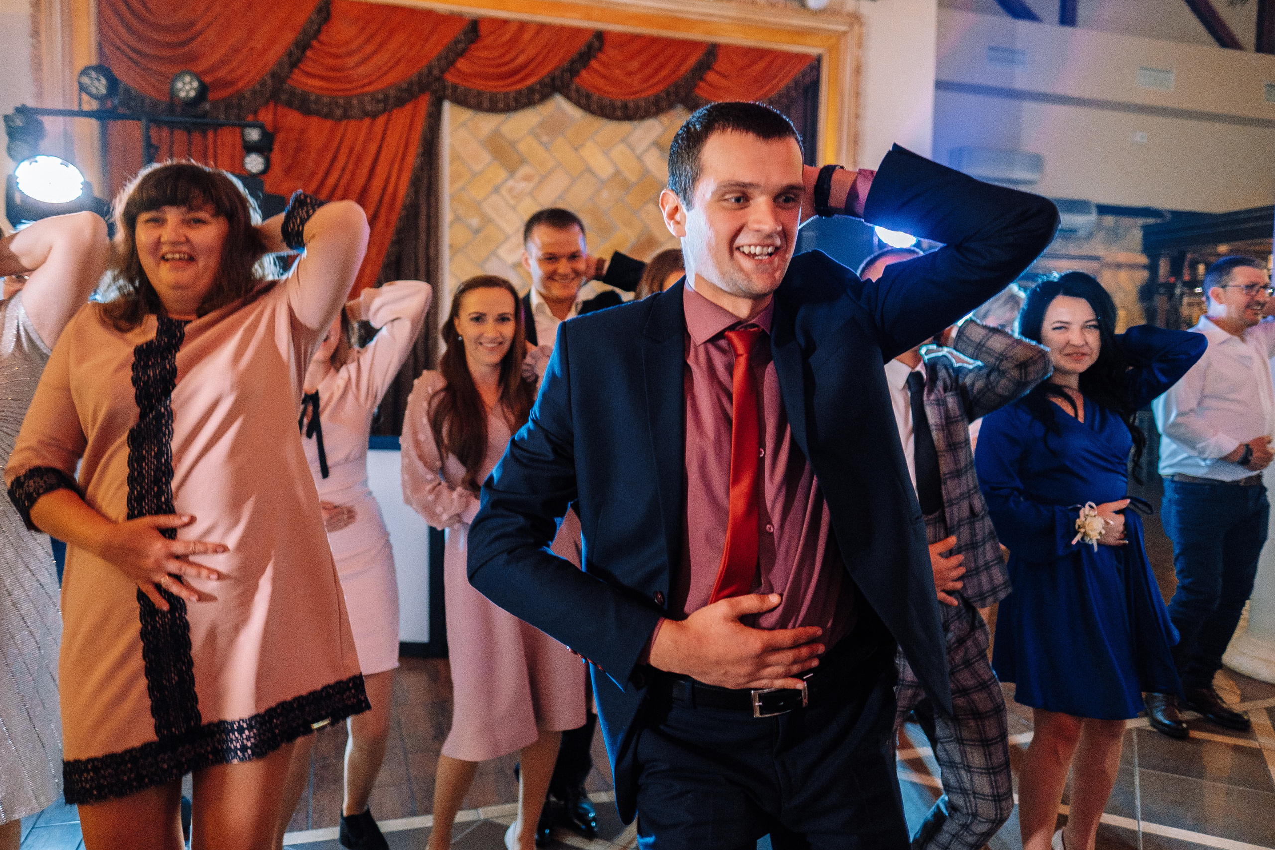 2019 19.10 WeddingStory Евгений+Юлия. Ivan Skufinsky — wedding and family photographer in Vancouver