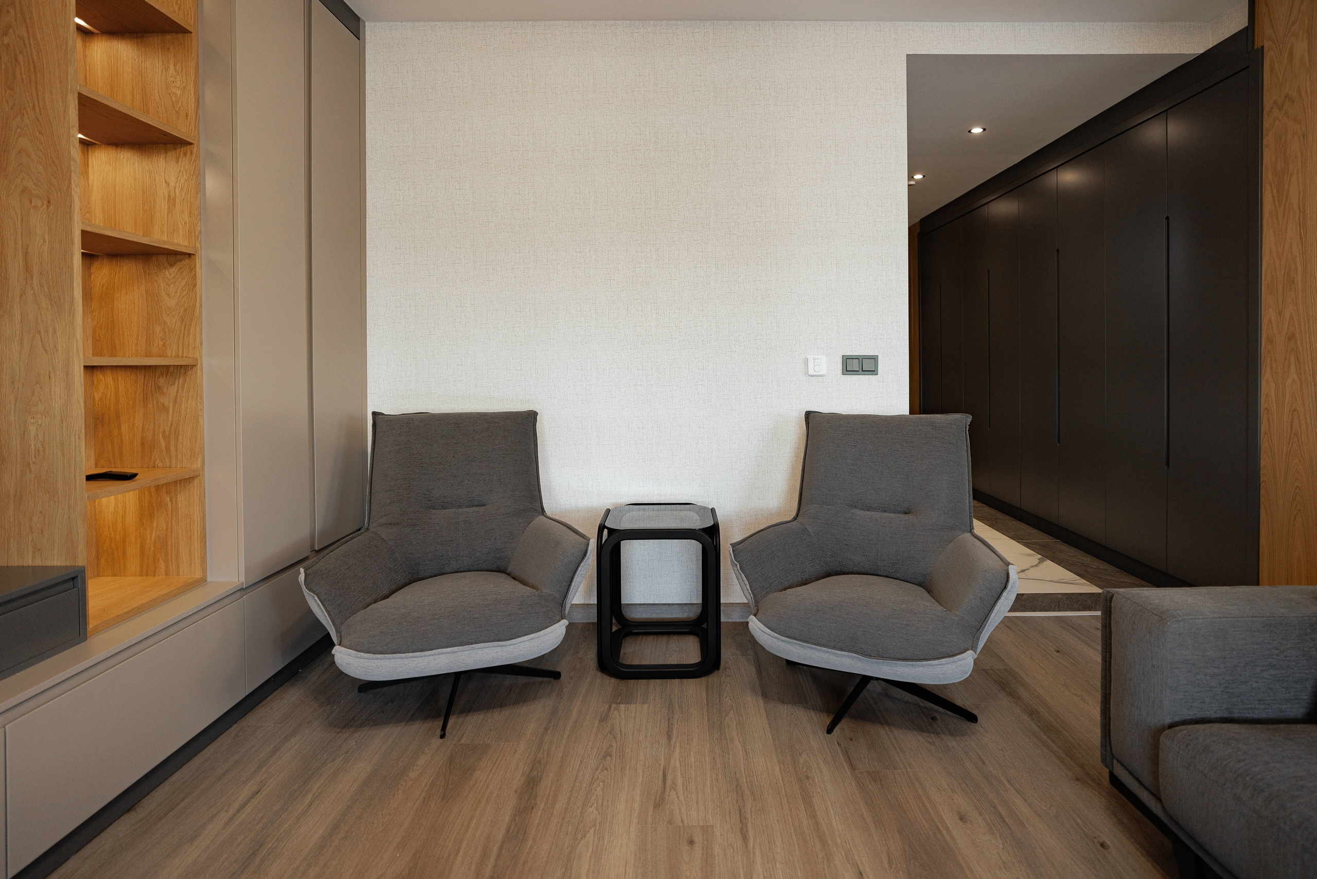 Real estate photographer in Vancouver Burnaby Richmond. Ivan Skufinsky — wedding and family photographer in Vancouver