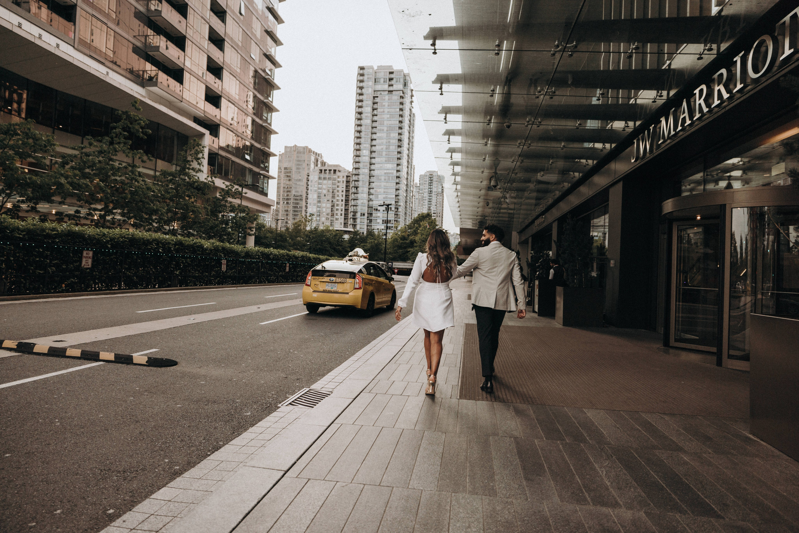 Vancouver Proposal Photographer | Engagement & Yacht Photoshoot. Ivan Skufinsky — wedding and family photographer in Vancouver