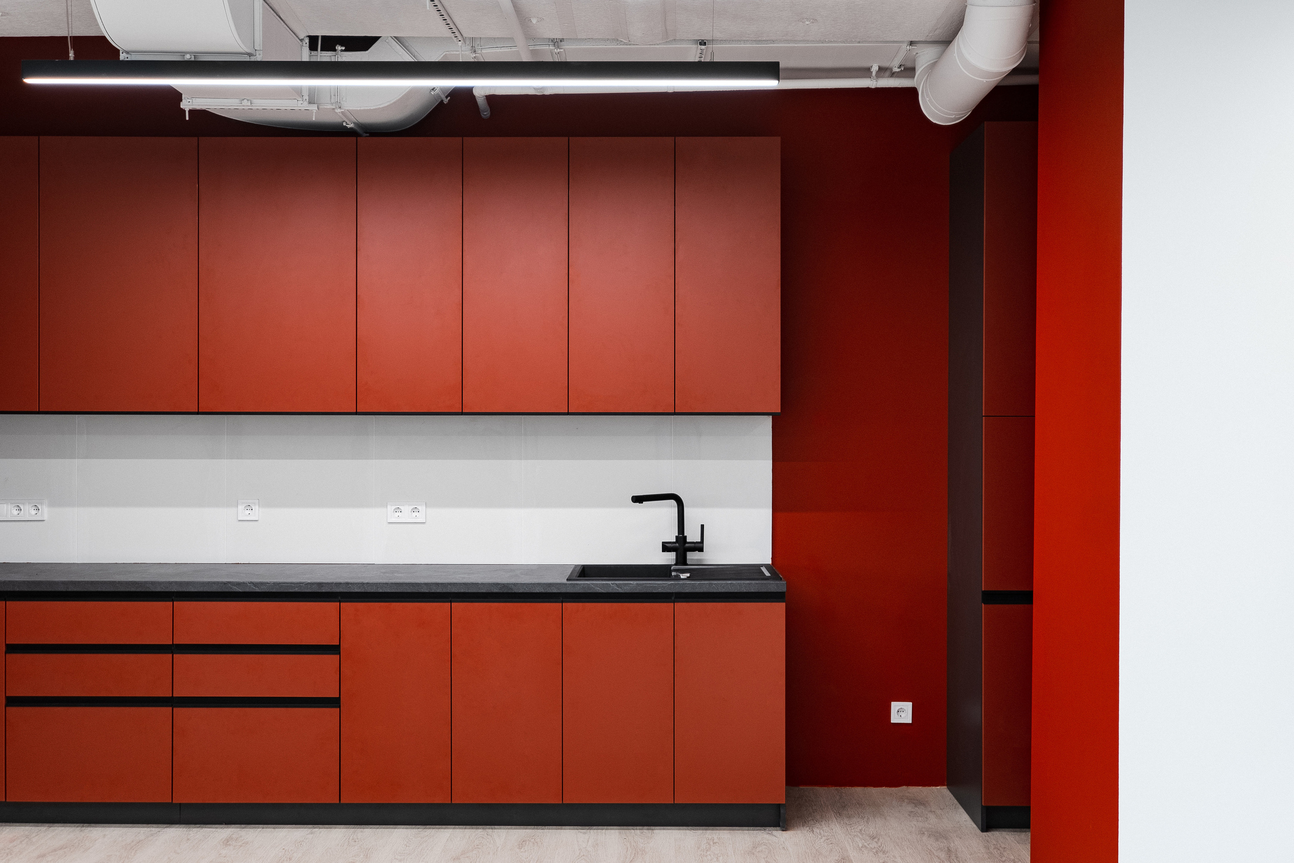 BC FORUM ORGANOSYN. Ivan Skufinsky — wedding and family photographer in Vancouver