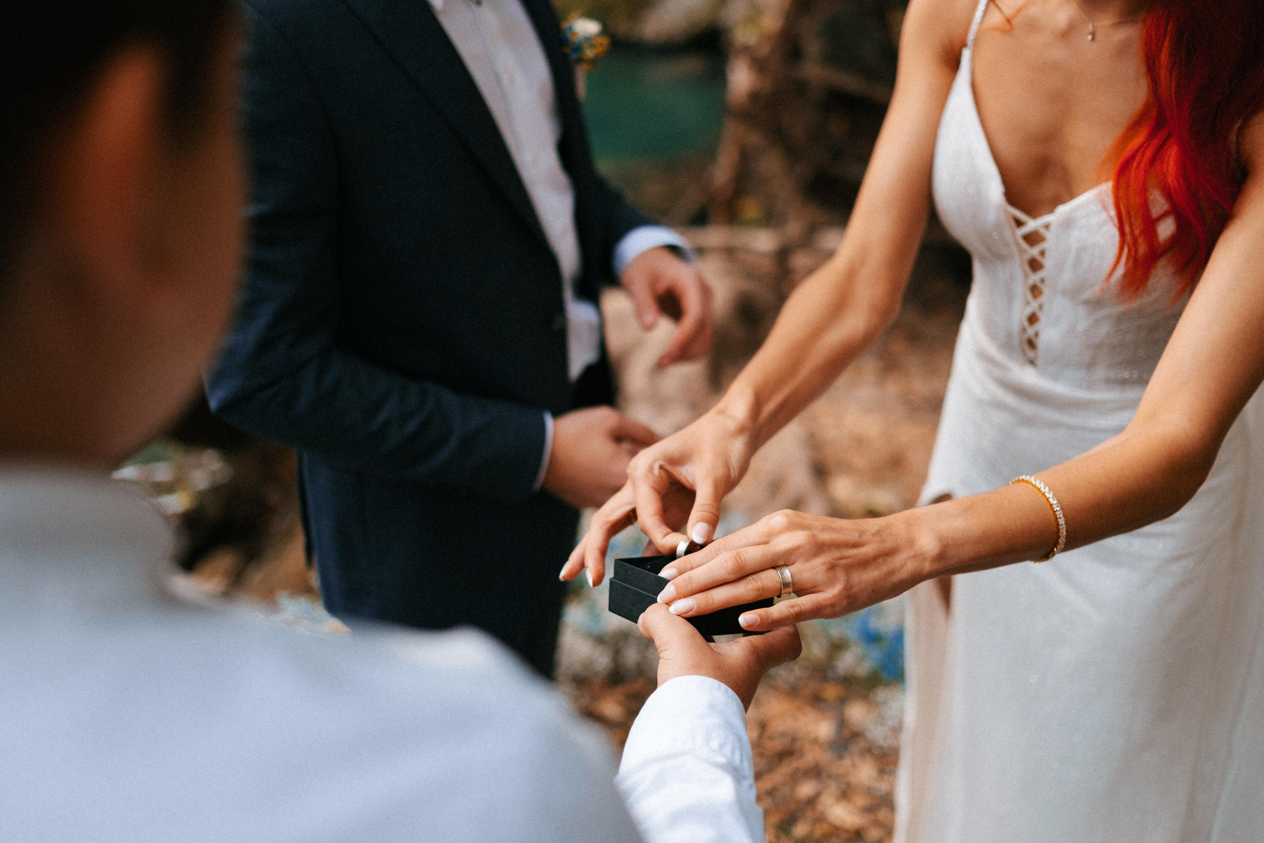 Wedding photographer in Vancouver Весільний фотограф у Ванкувері. Ivan Skufinsky — wedding and family photographer in Vancouver