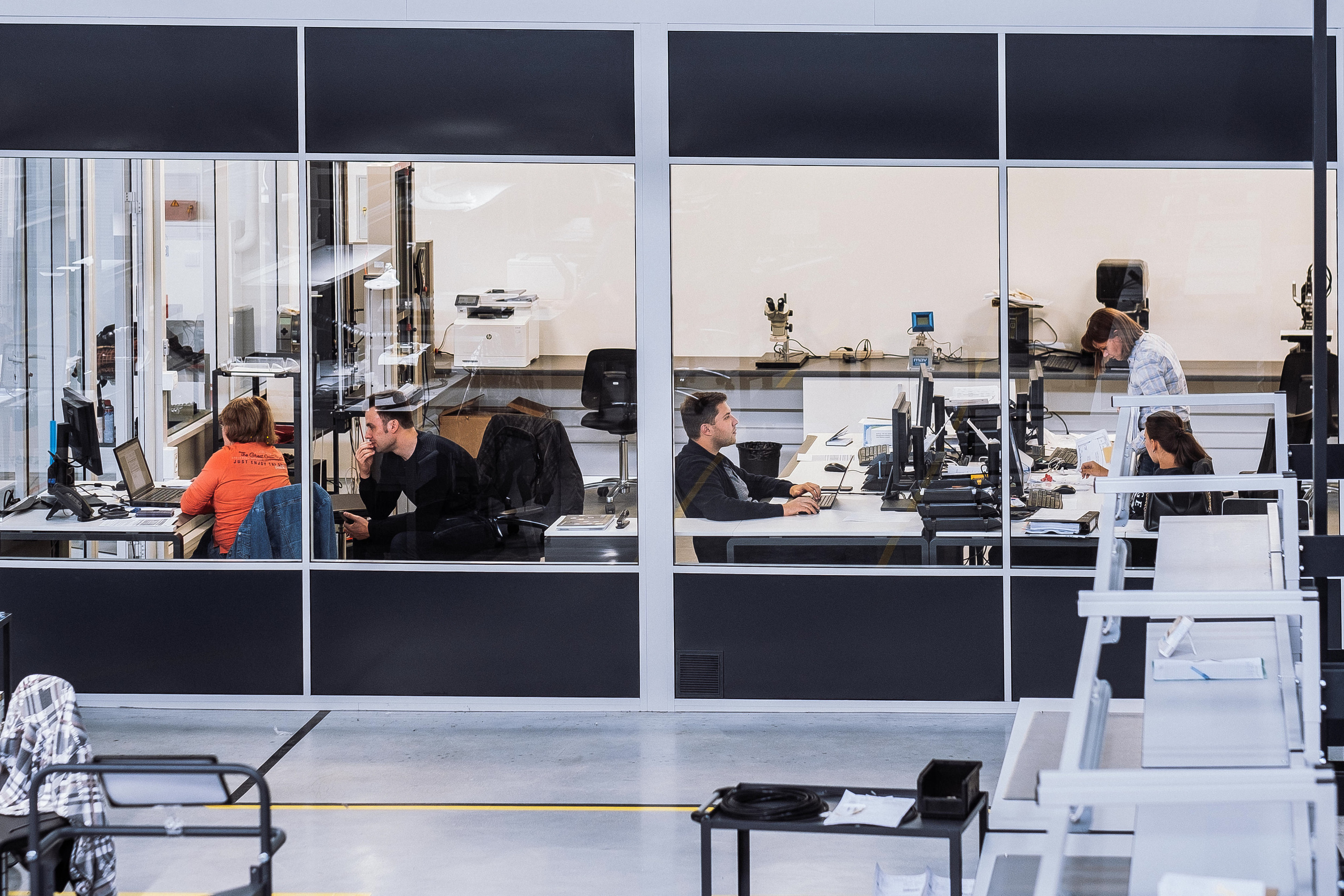 ЗАВОД. Ivan Skufinsky — wedding and family photographer in Vancouver