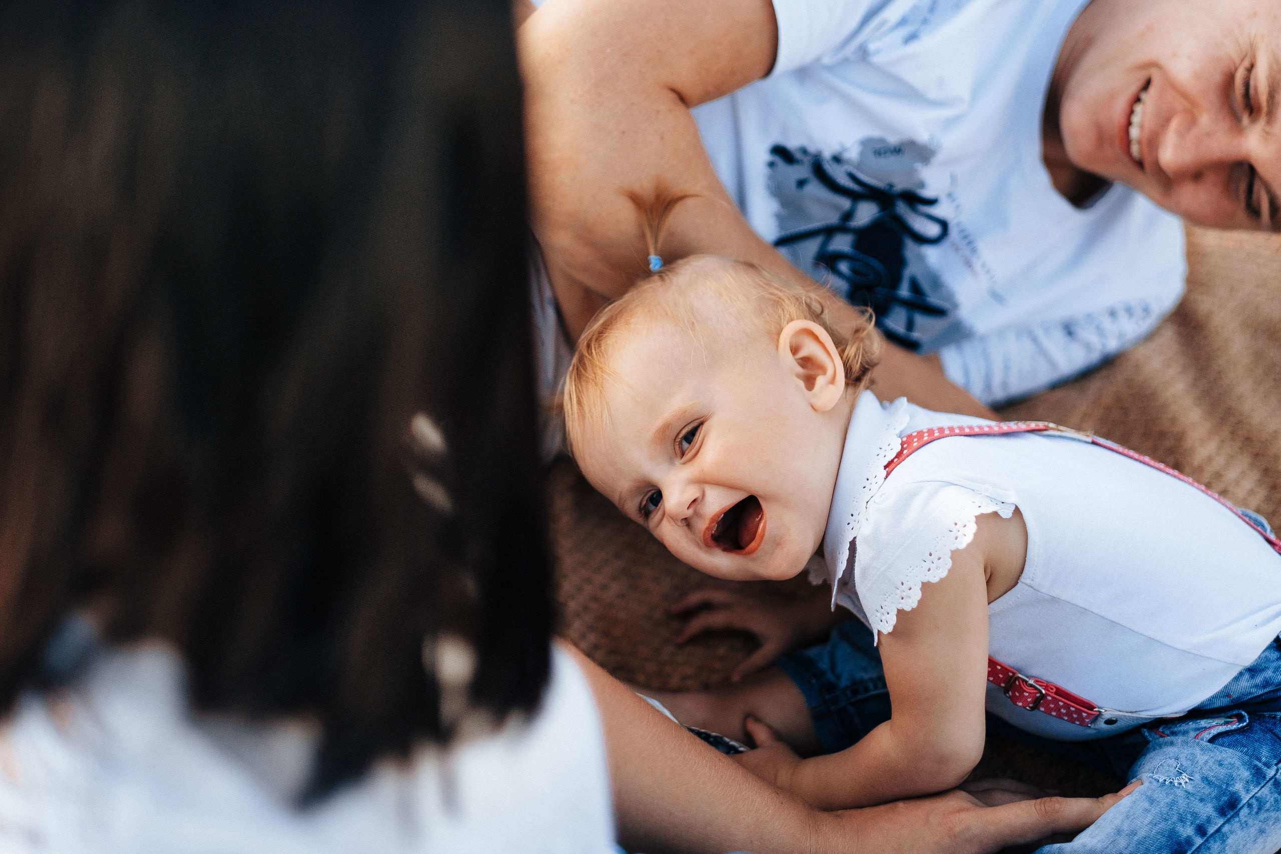 FamilyStory 1year (Lilia Sergey Maria). Ivan Skufinsky — wedding and family photographer in Vancouver