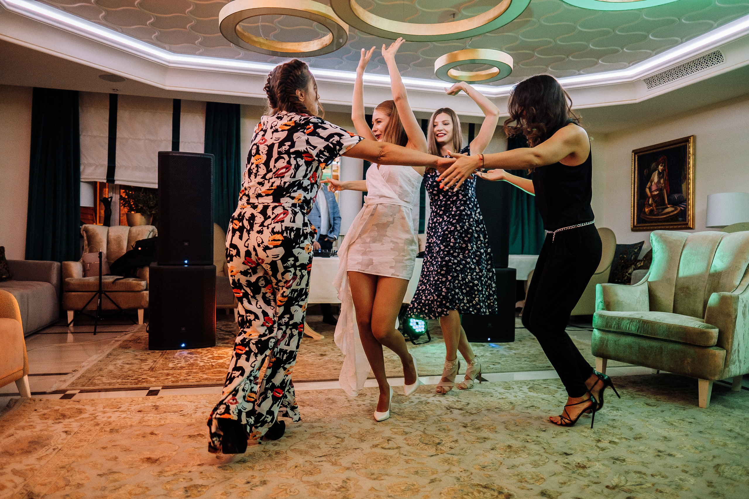 Happy Birthday DaSha. Ivan Skufinsky — wedding and family photographer in Vancouver