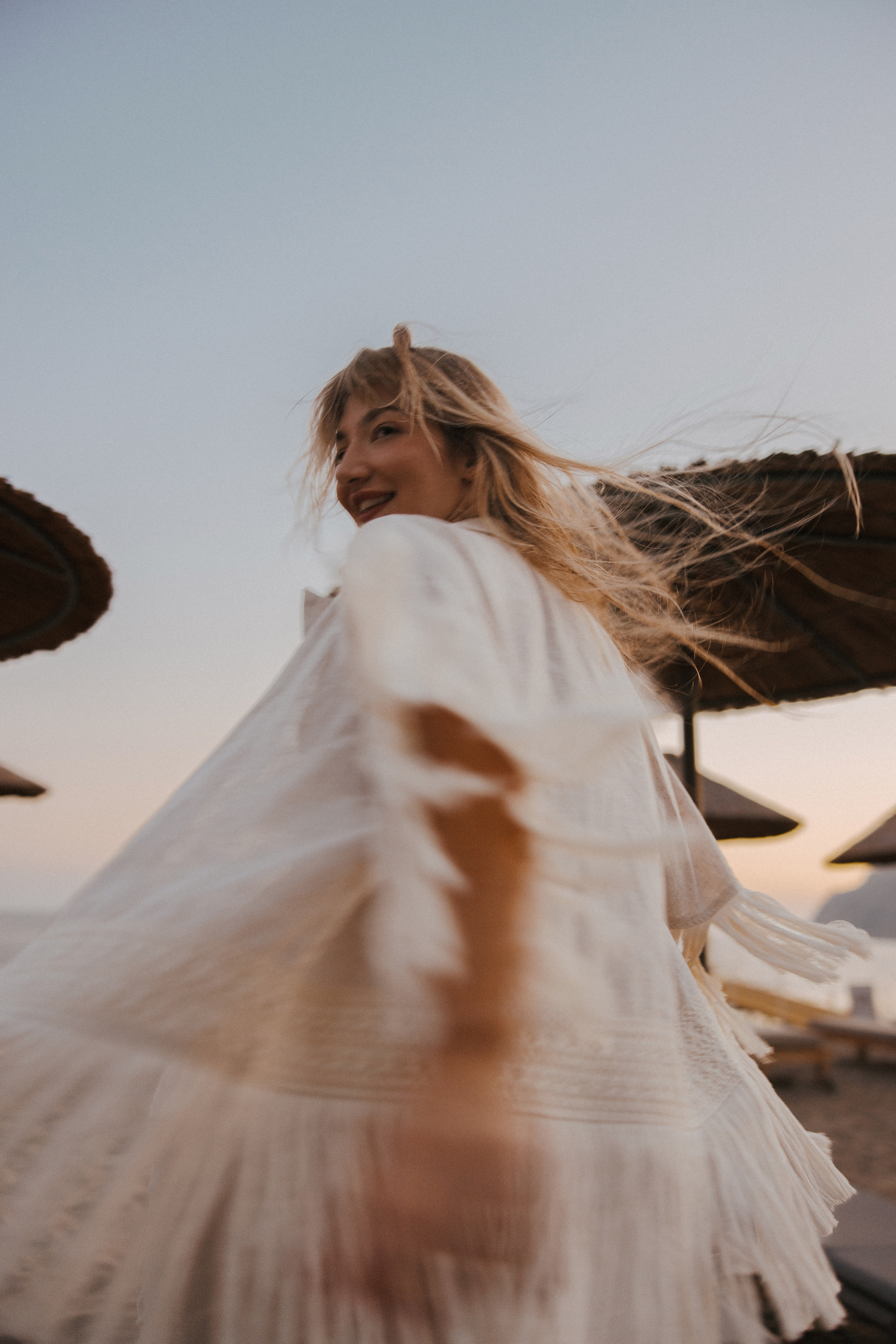 Masha Zhuuuk. Sunset Sea. Ivan Skufinsky — wedding and family photographer in Vancouver