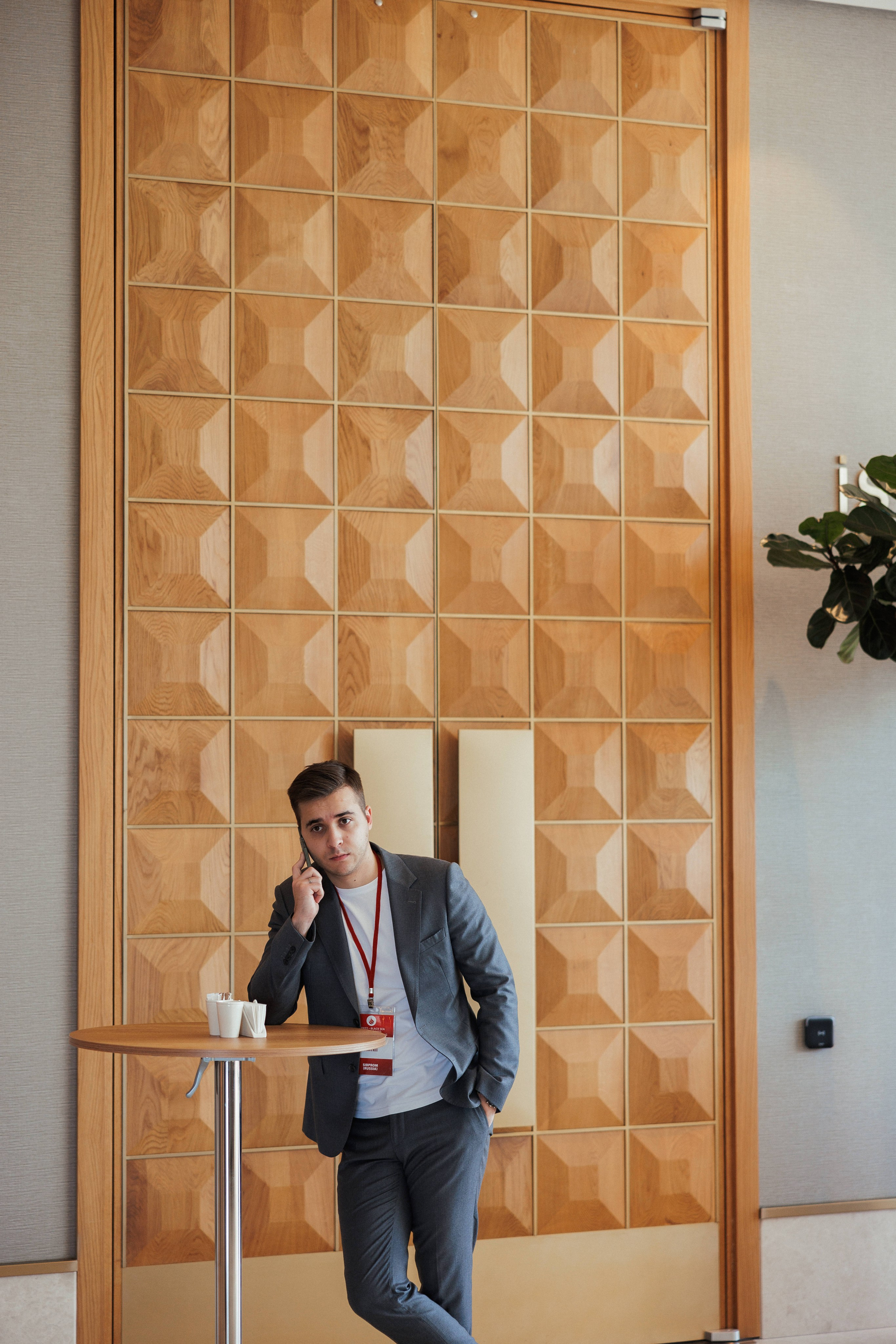 EXECUTIVE RETREAT Izmir Confidence Information Services. Ivan Skufinsky — wedding and family photographer in Vancouver