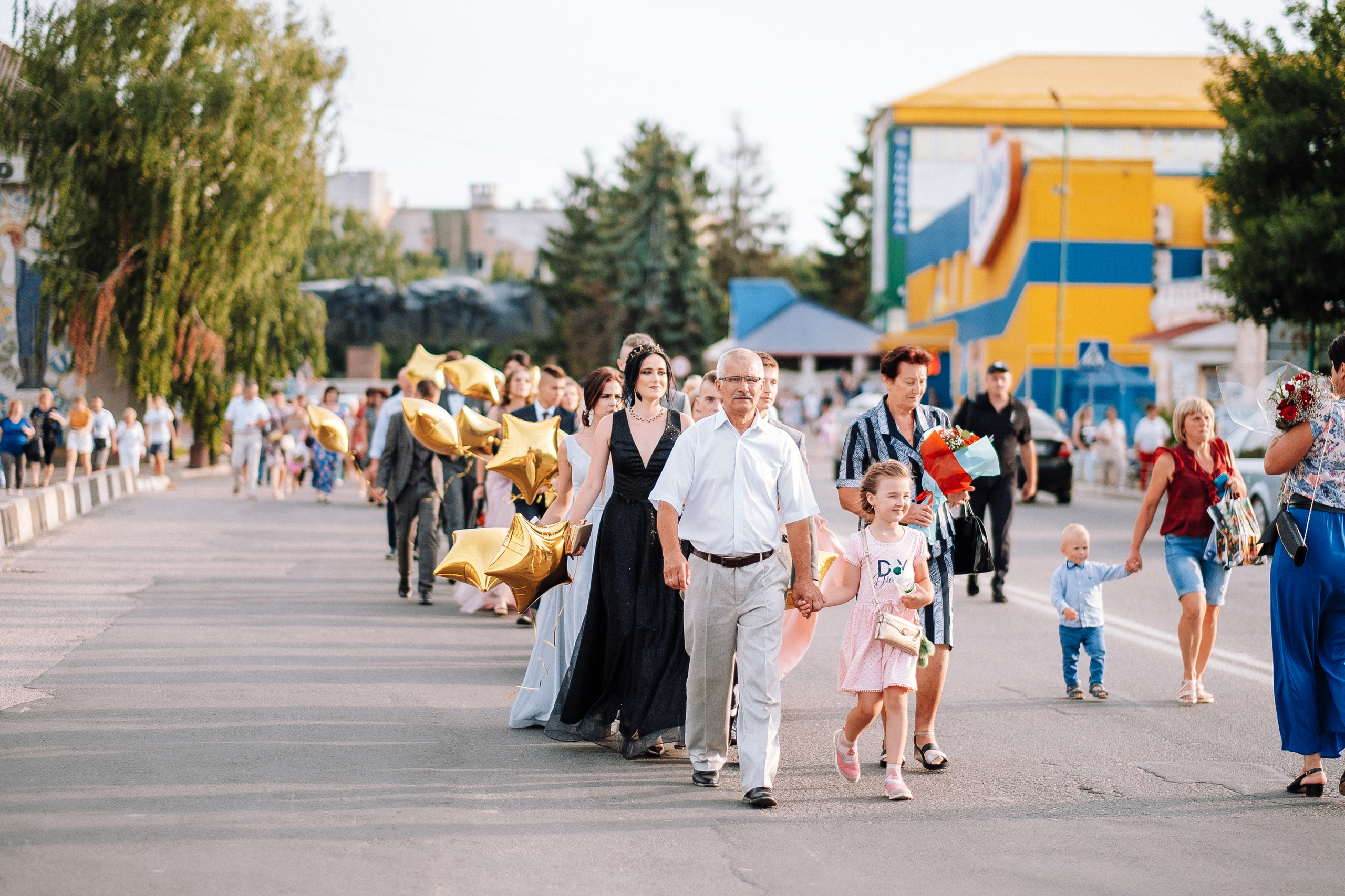 Выпускной школа номер 3. Хмельник. Ivan Skufinsky — wedding and family photographer in Vancouver