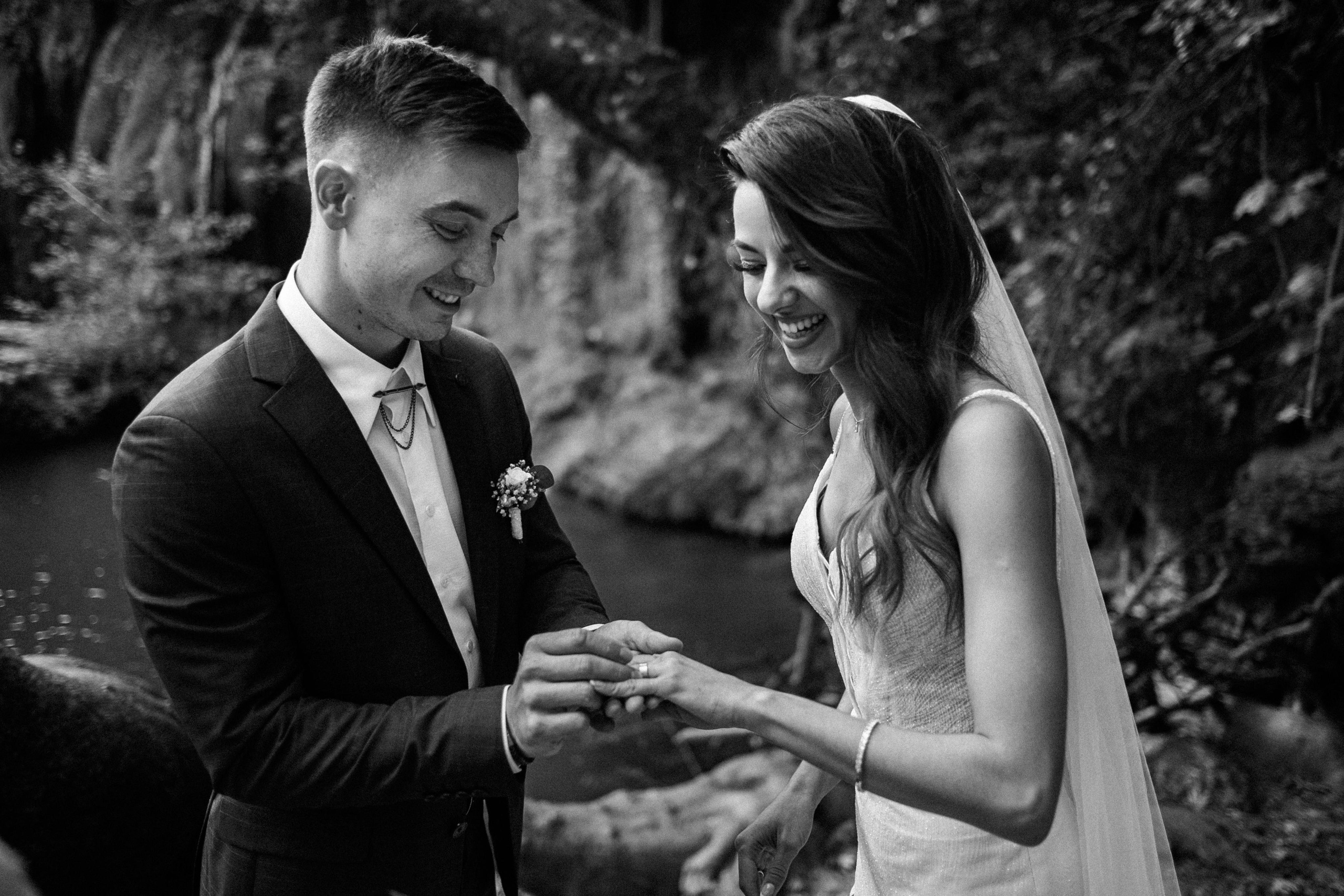 Wedding photographer in Vancouver Весільний фотограф у Ванкувері. Ivan Skufinsky — wedding and family photographer in Vancouver