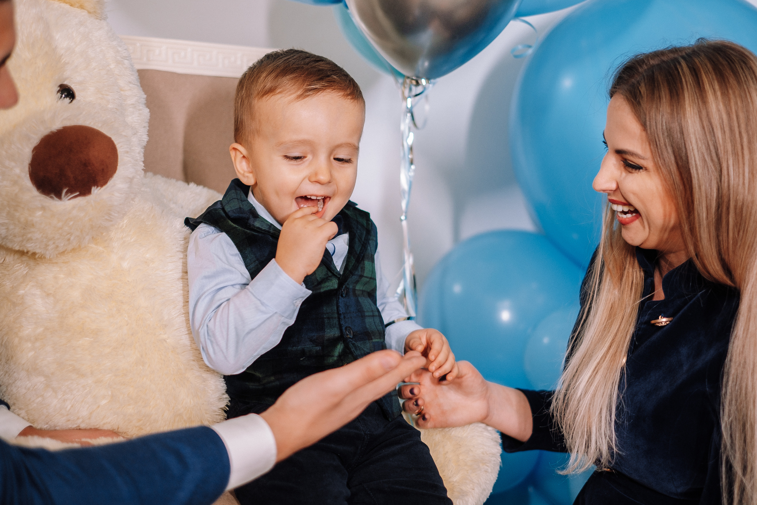 Версаль 30.11.2019. Ivan Skufinsky — wedding and family photographer in Vancouver