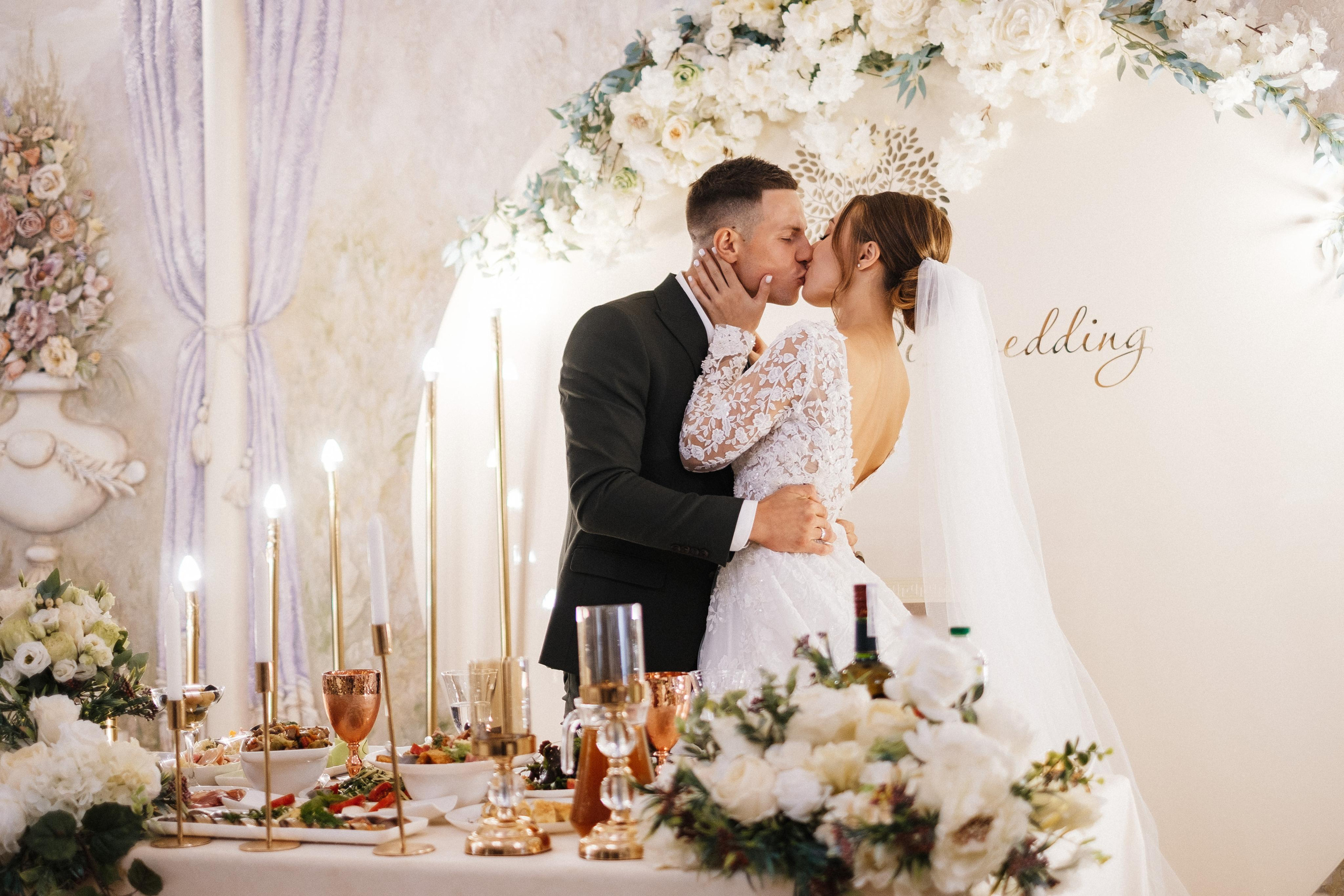 Wedding photographer in Vancouver Весільний фотограф у Ванкувері. Ivan Skufinsky — wedding and family photographer in Vancouver