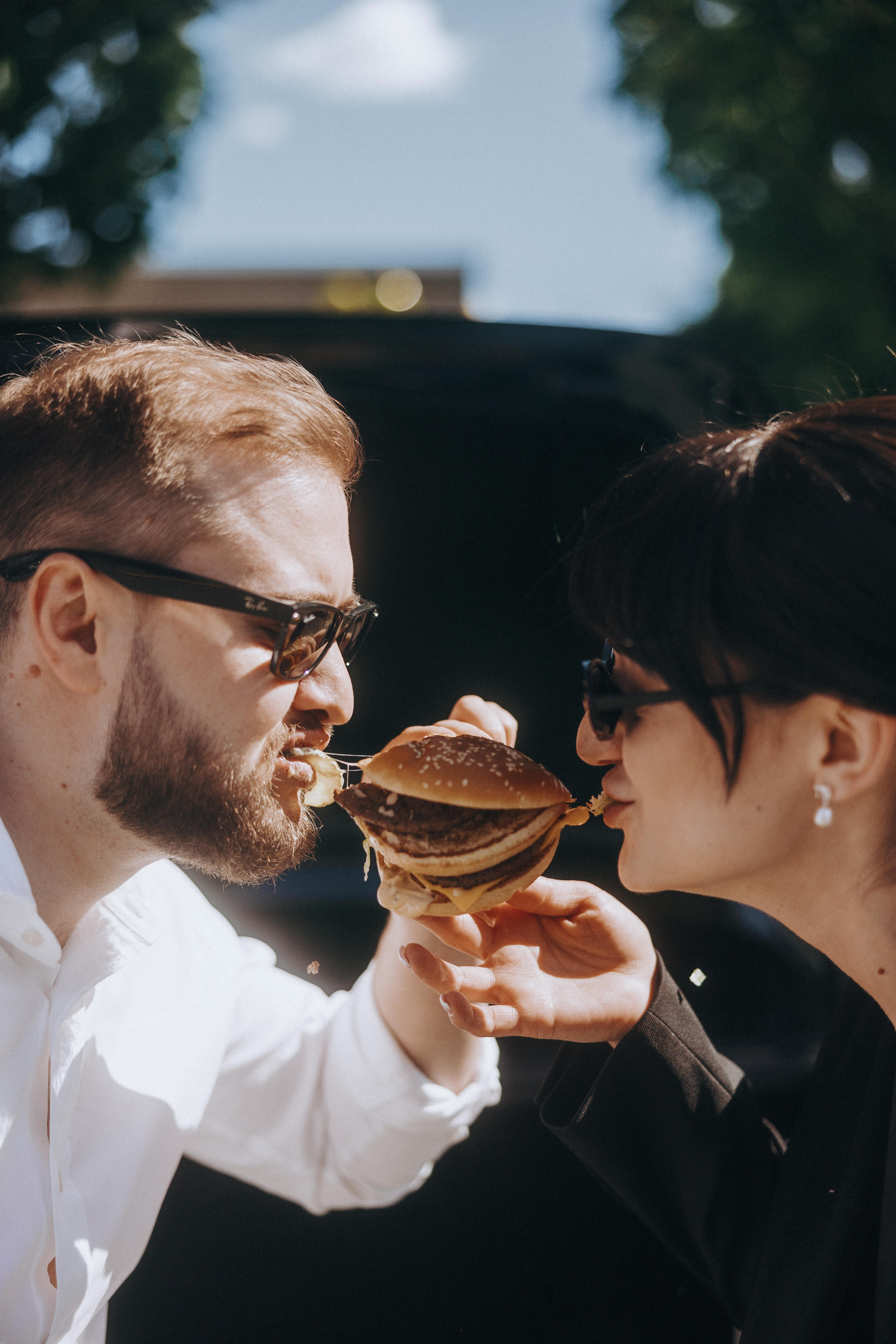 Sky-High Love: Stunning Vancouver Mountain Wedding Shoot by Helicopter. Ivan Skufinsky — wedding and family photographer in Vancouver