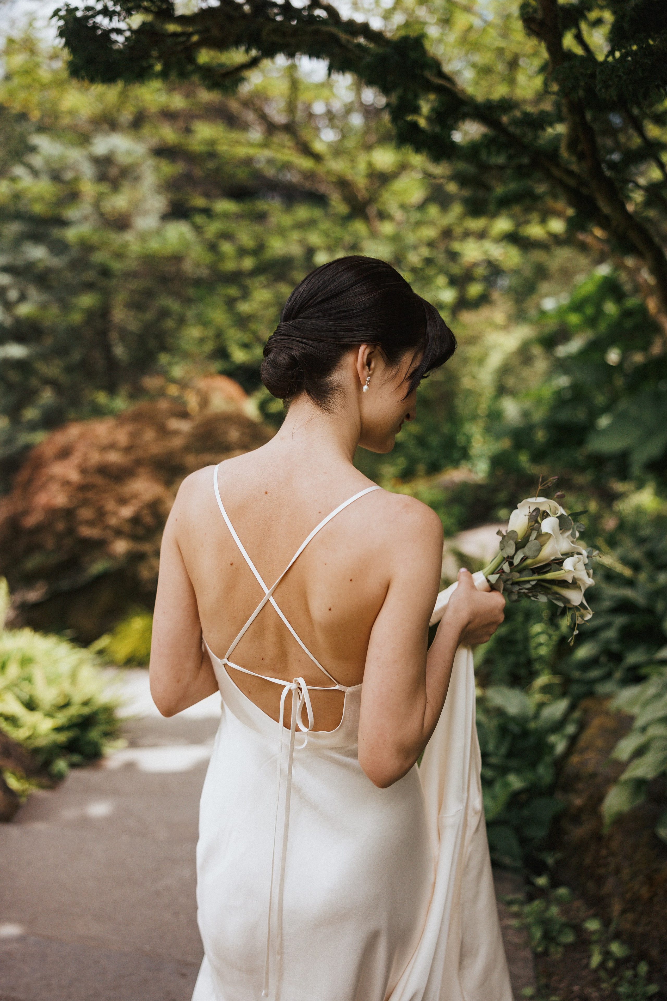 Sky-High Love: Stunning Vancouver Mountain Wedding Shoot by Helicopter. Ivan Skufinsky — wedding and family photographer in Vancouver