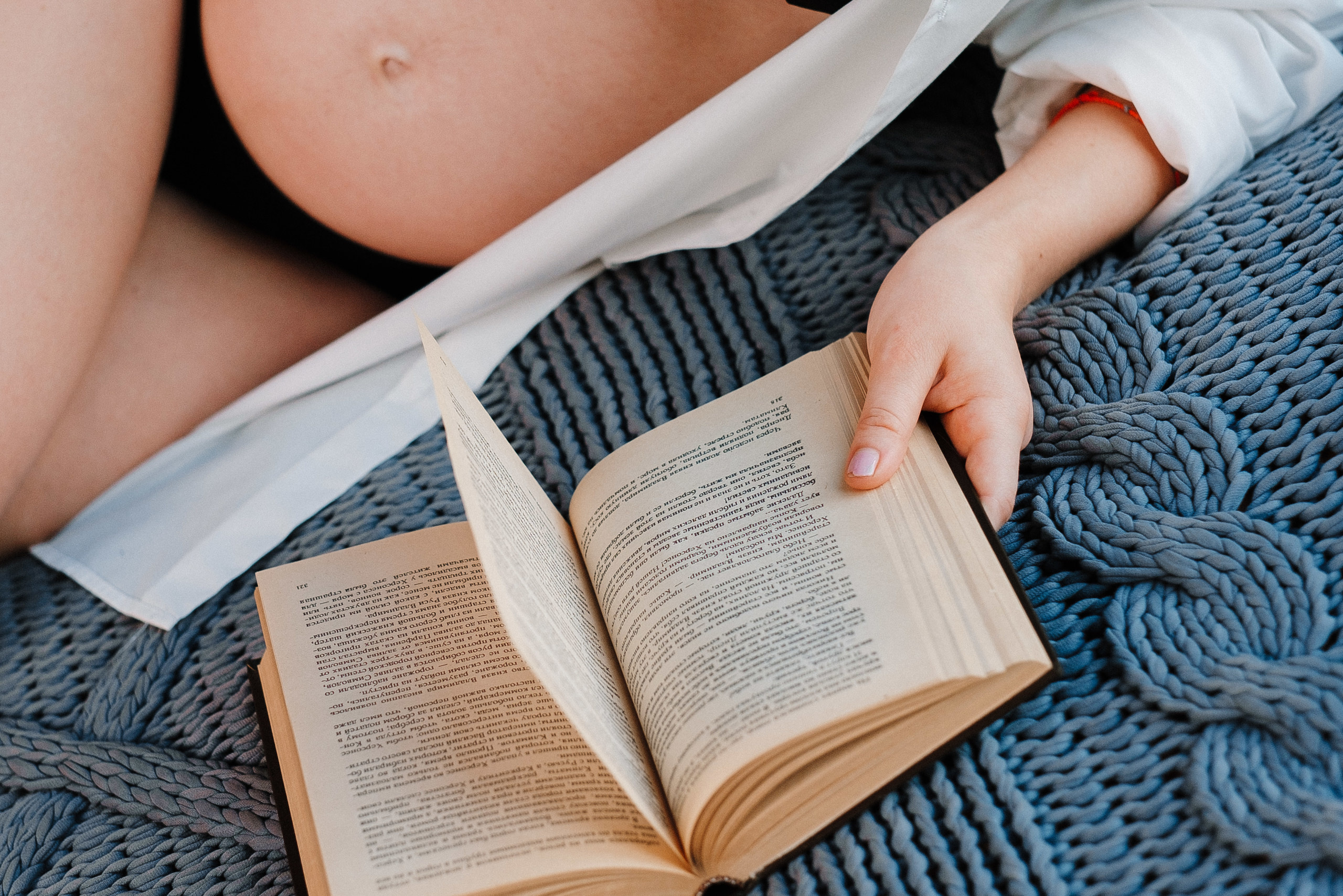 фотосессия беременности в студии