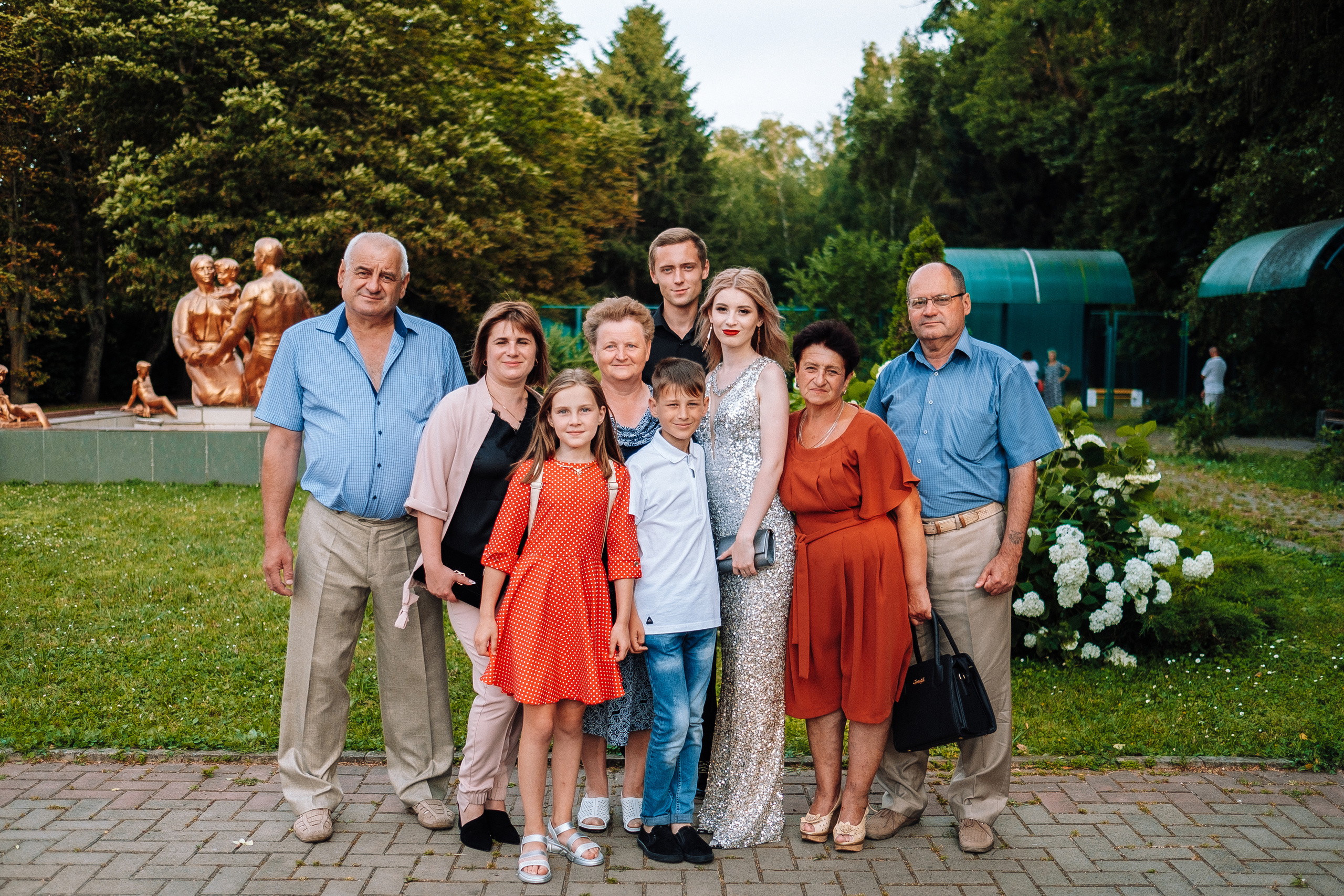 Выпускной школа номер 3. Хмельник. Ivan Skufinsky — wedding and family photographer in Vancouver