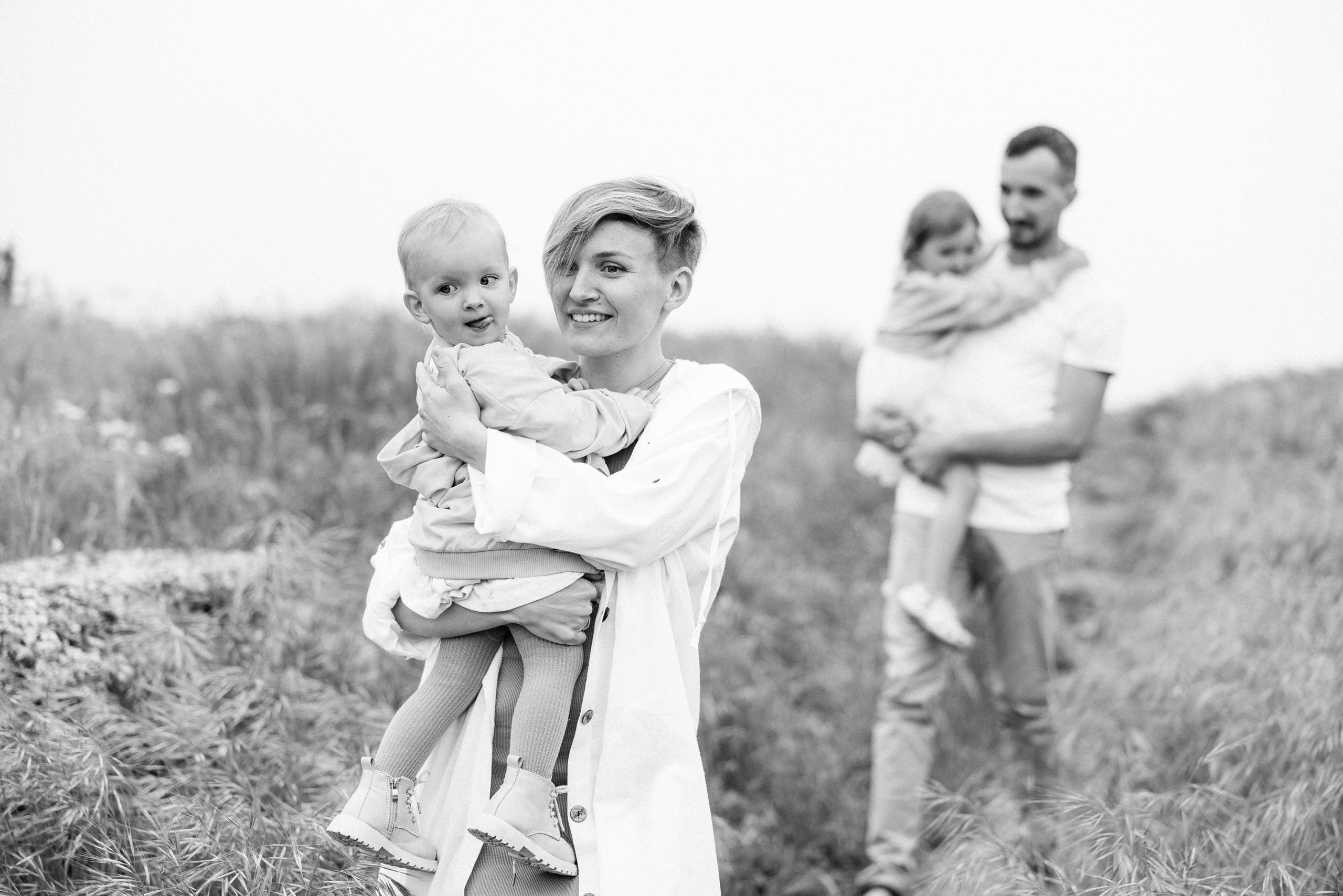 Семейная фотосессия в Ванкувере БС, Family photo session in Vancouver. Ivan Skufinsky — wedding and family photographer in Vancouver