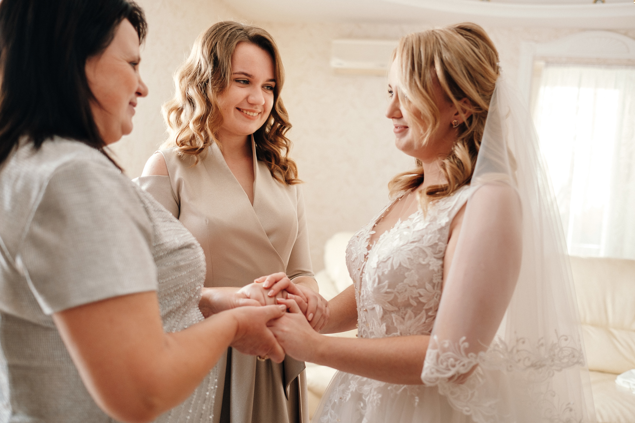 2019 19.10 WeddingStory Евгений+Юлия. Ivan Skufinsky — wedding and family photographer in Vancouver