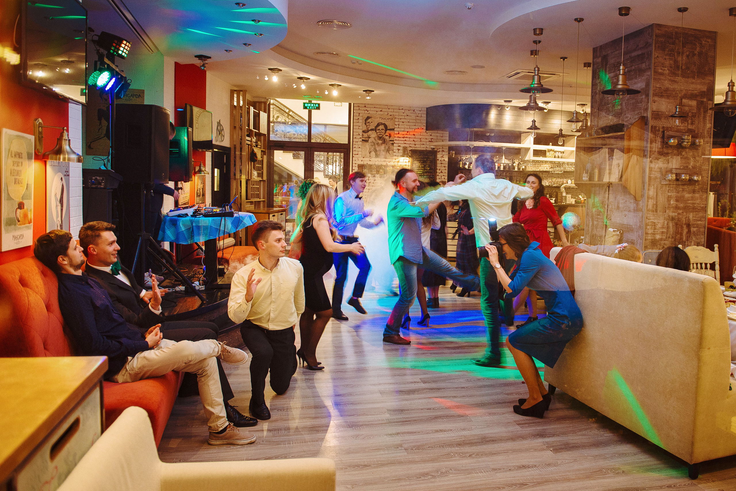 Wedding photoshoots photographer videographer Vancouver BC. Ivan Skufinsky — wedding and family photographer in Vancouver