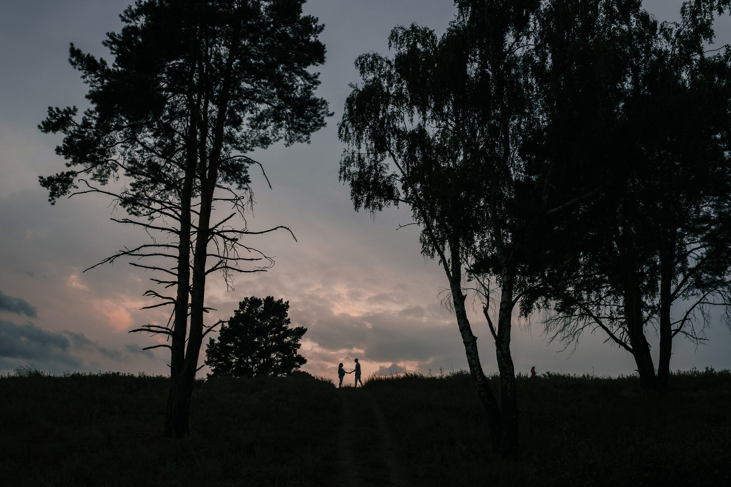 Pasha+Katya pregnancy photo shoot. Ivan Skufinsky — wedding and family photographer in Vancouver