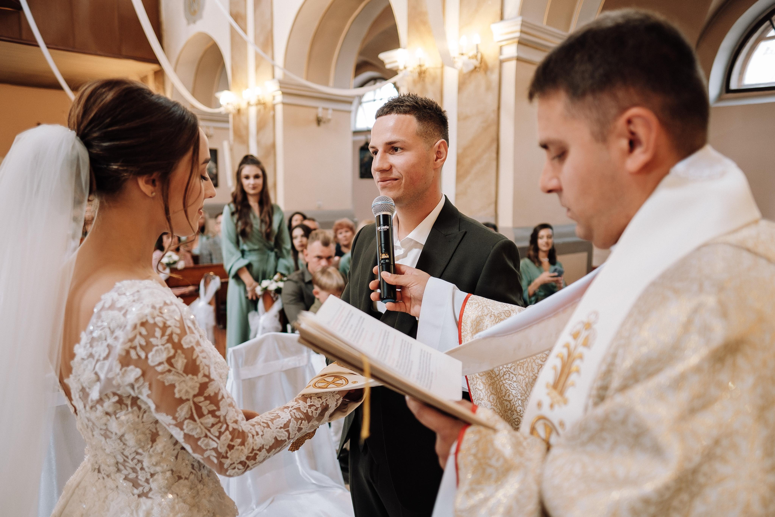 Wedding photographer in Vancouver Весільний фотограф у Ванкувері. Ivan Skufinsky — wedding and family photographer in Vancouver