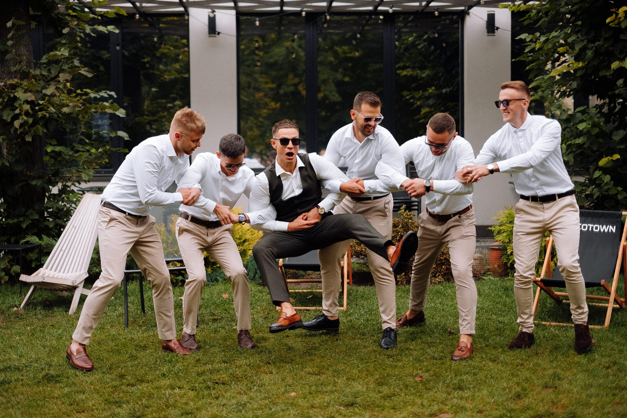 веселые сборы жениха