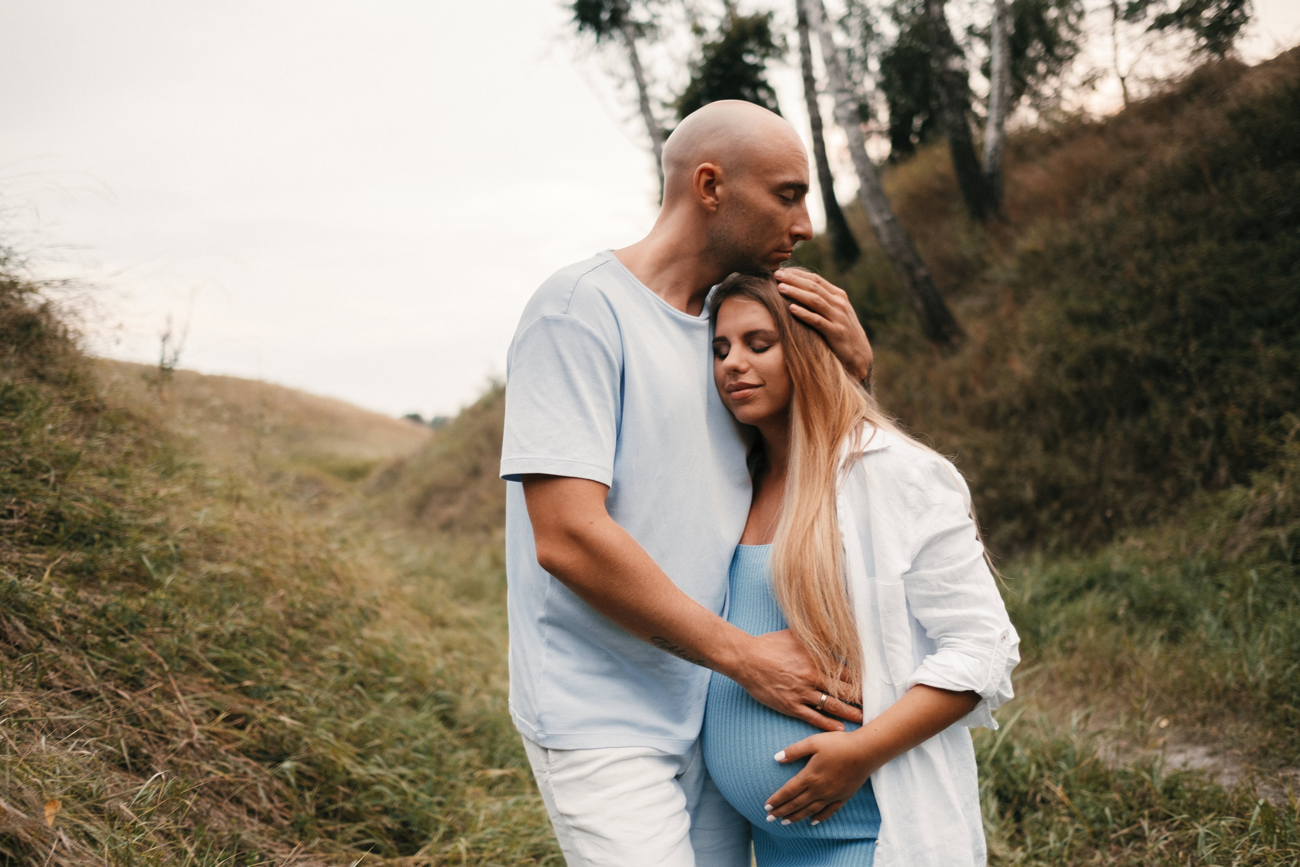 Pasha+Katya pregnancy photo shoot. Ivan Skufinsky — wedding and family photographer in Vancouver