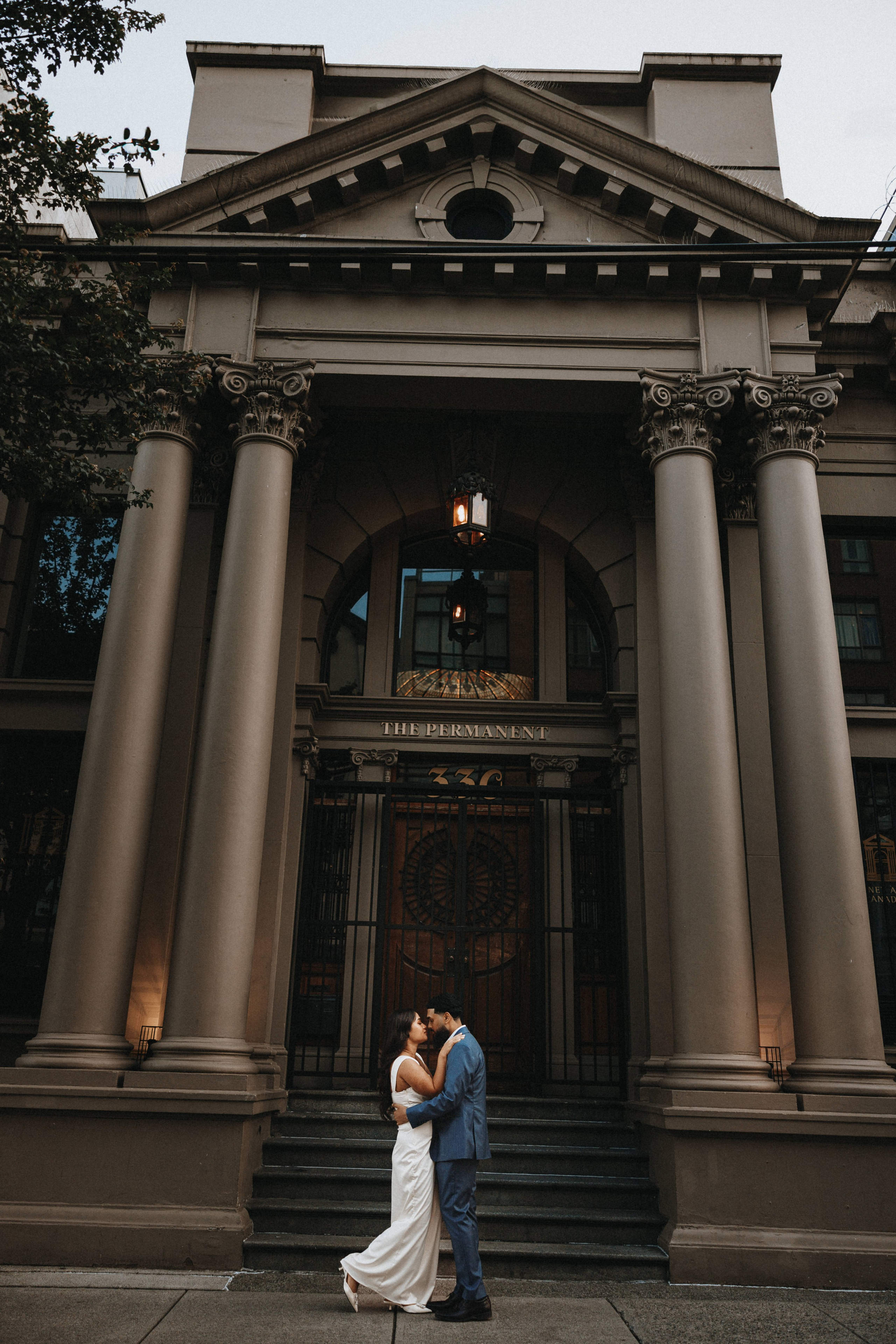 Engagement photographer vancouver. Ivan Skufinsky — wedding and family photographer in Vancouver