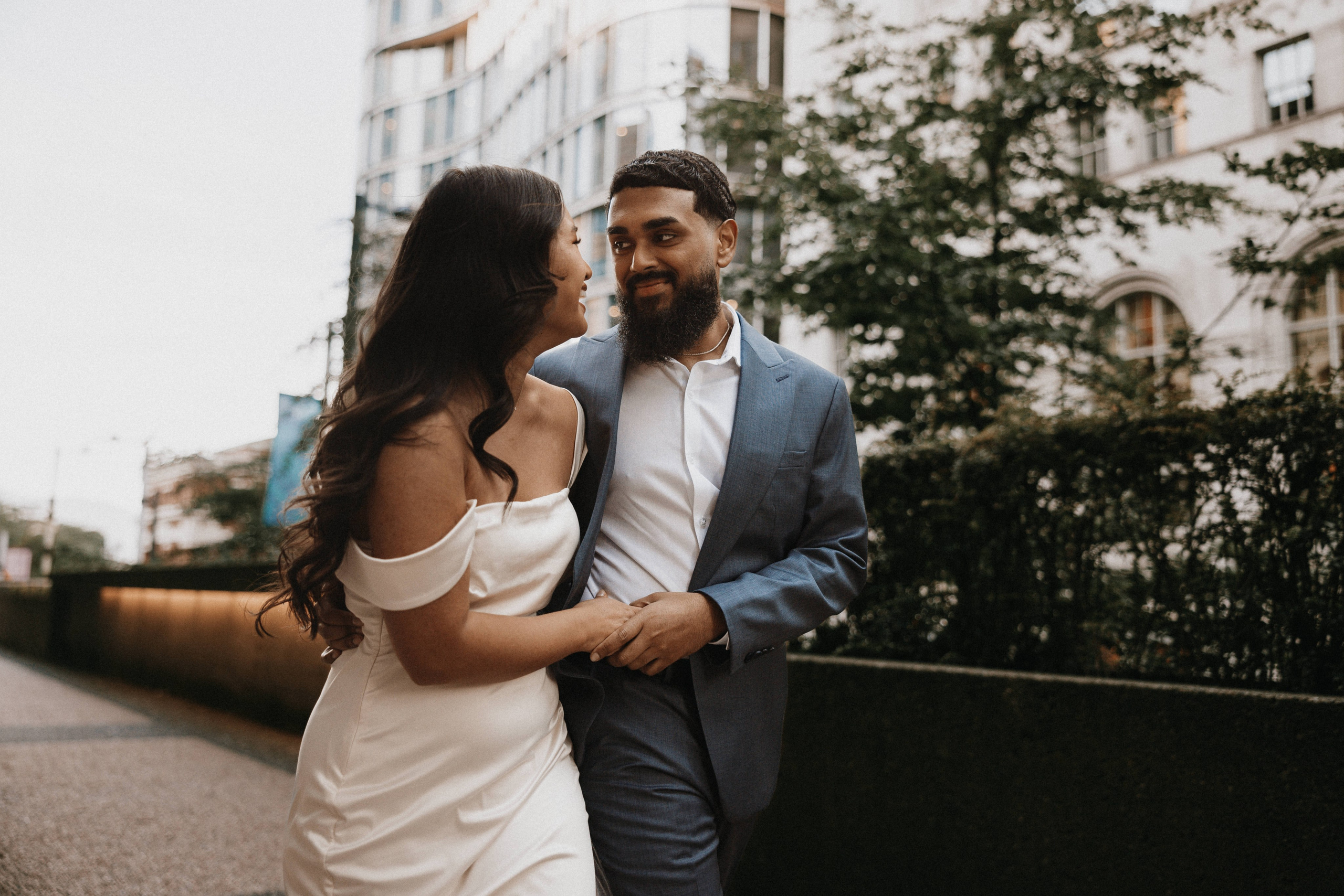 Engagement photographer vancouver. Ivan Skufinsky — wedding and family photographer in Vancouver