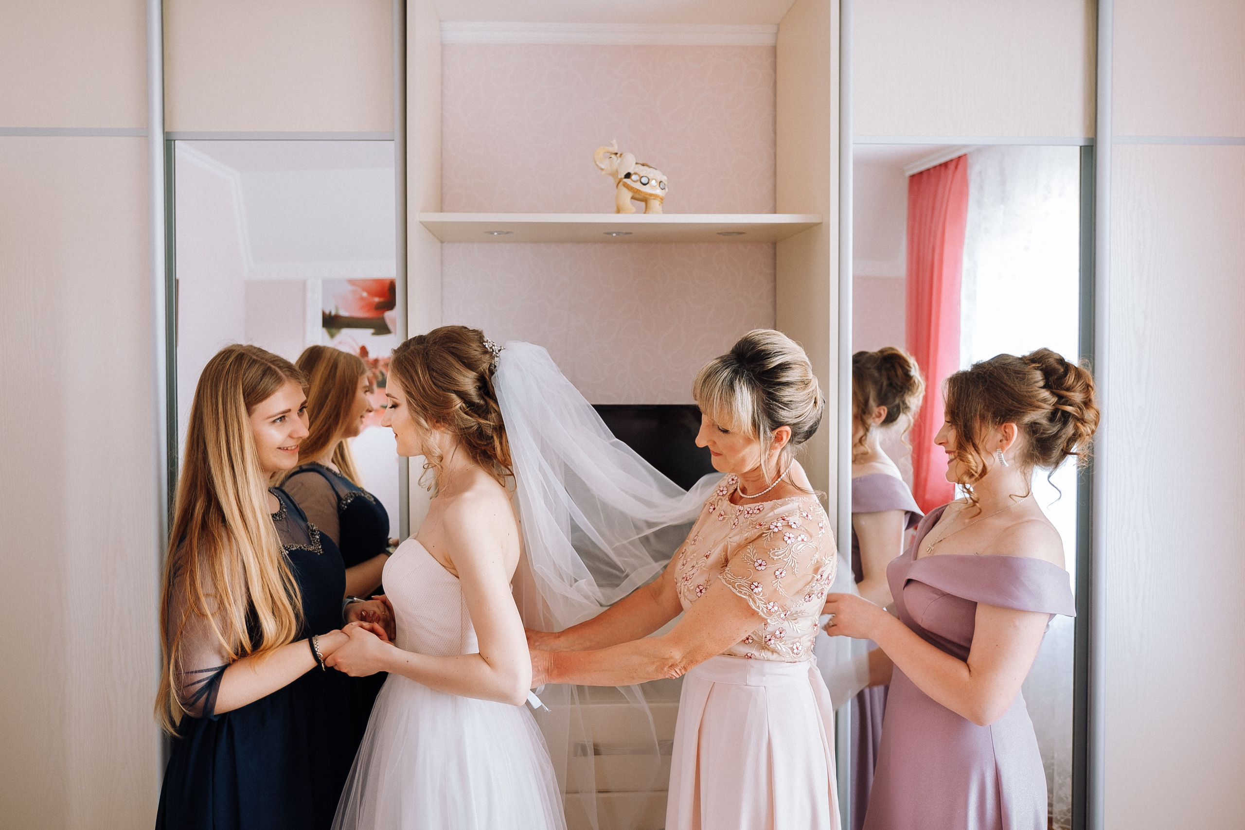 Wedding Story 2.06.2019. Ivan Skufinsky — wedding and family photographer in Vancouver