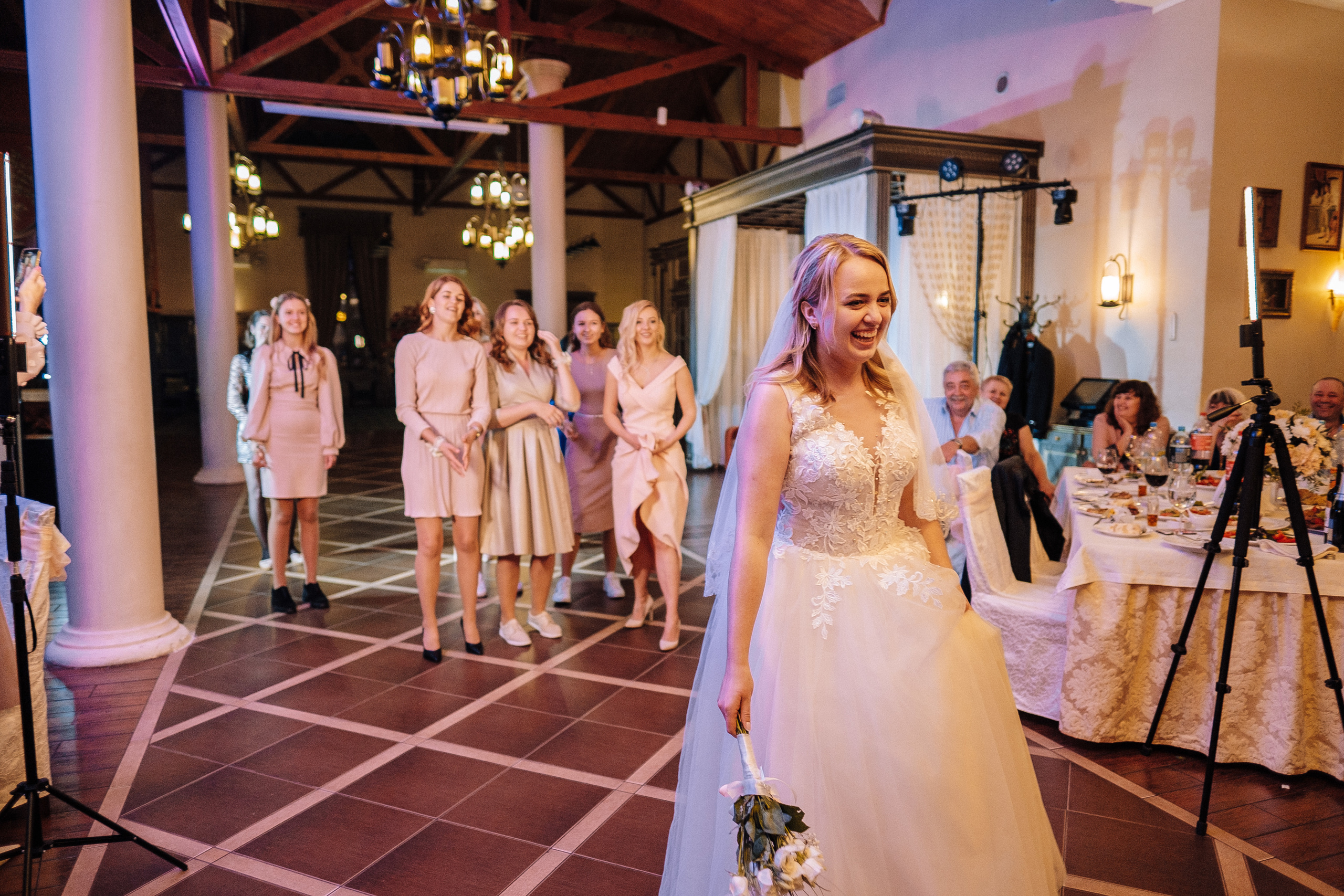 2019 19.10 WeddingStory Евгений+Юлия. Ivan Skufinsky — wedding and family photographer in Vancouver