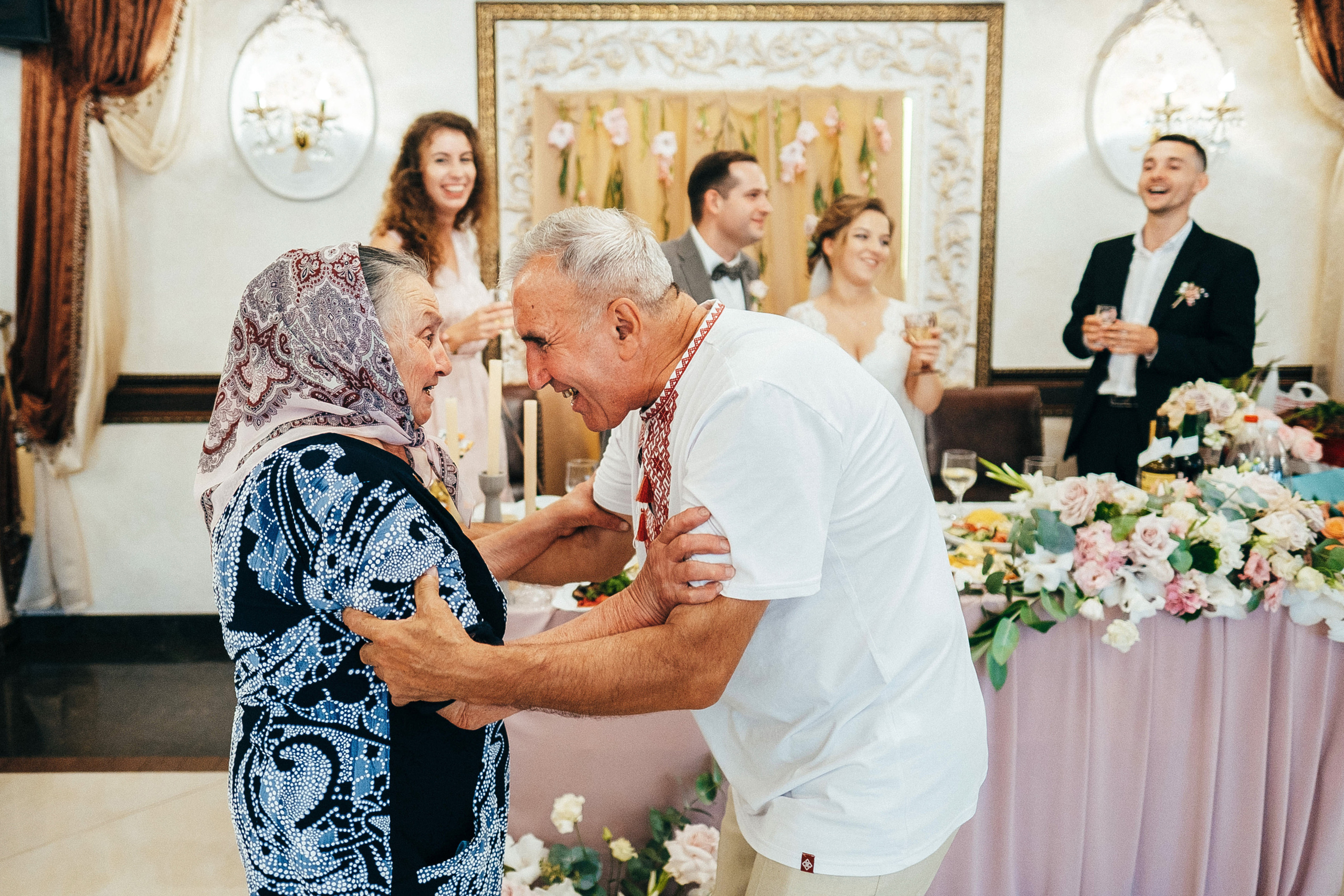 Wedding photoshoots photographer videographer Vancouver BC. Ivan Skufinsky — wedding and family photographer in Vancouver