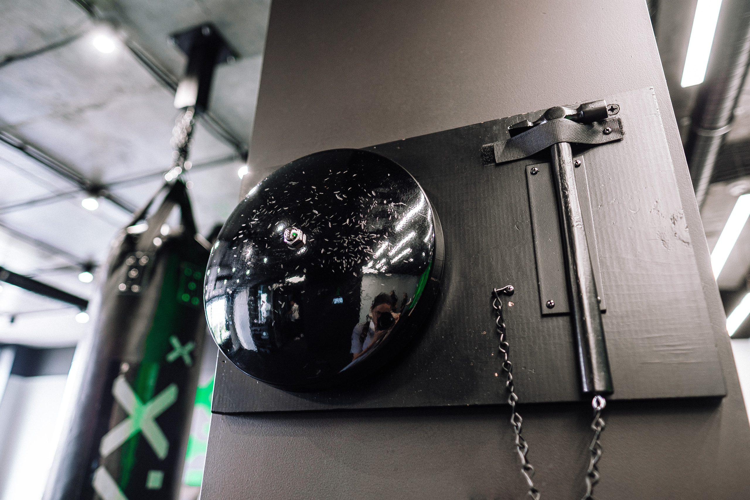 FitgyX контент 1 интерьер. Ivan Skufinsky — wedding and family photographer in Vancouver