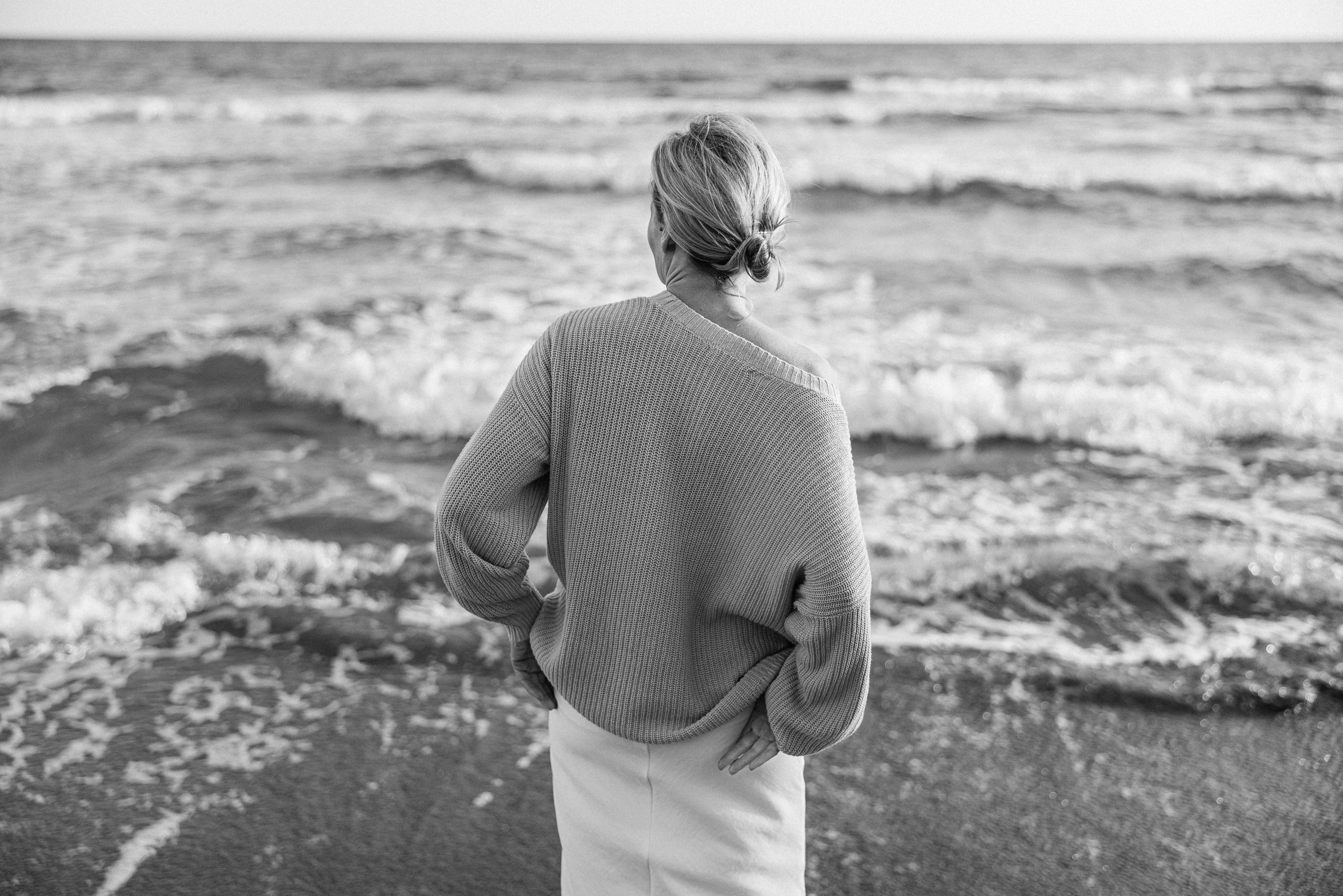 Family photo session on the beach in Vancouver BC Сanada. Twins. Ivan Skufinsky — wedding and family photographer in Vancouver