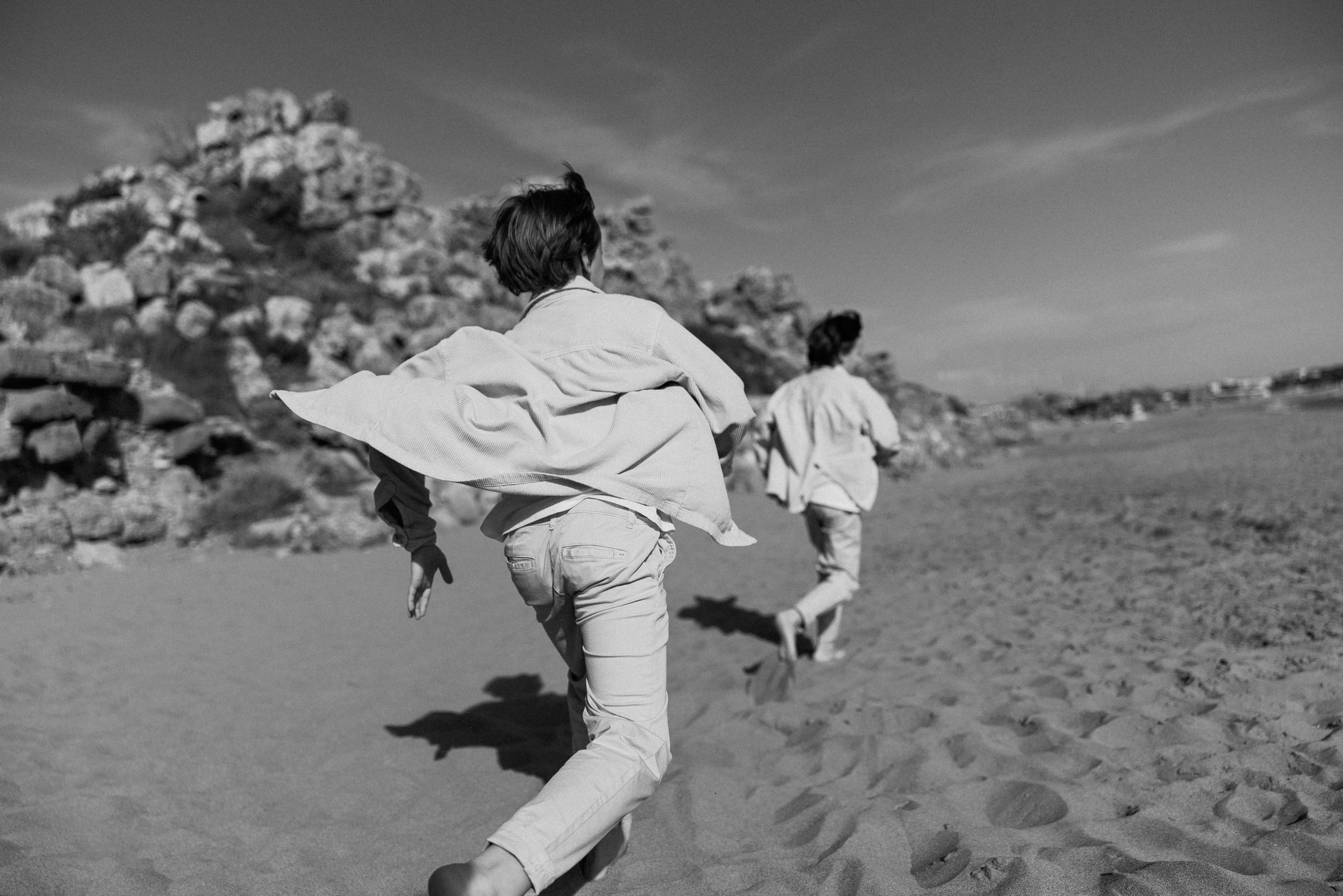 Family photo session on the beach in Vancouver BC Сanada. Twins. Ivan Skufinsky — wedding and family photographer in Vancouver