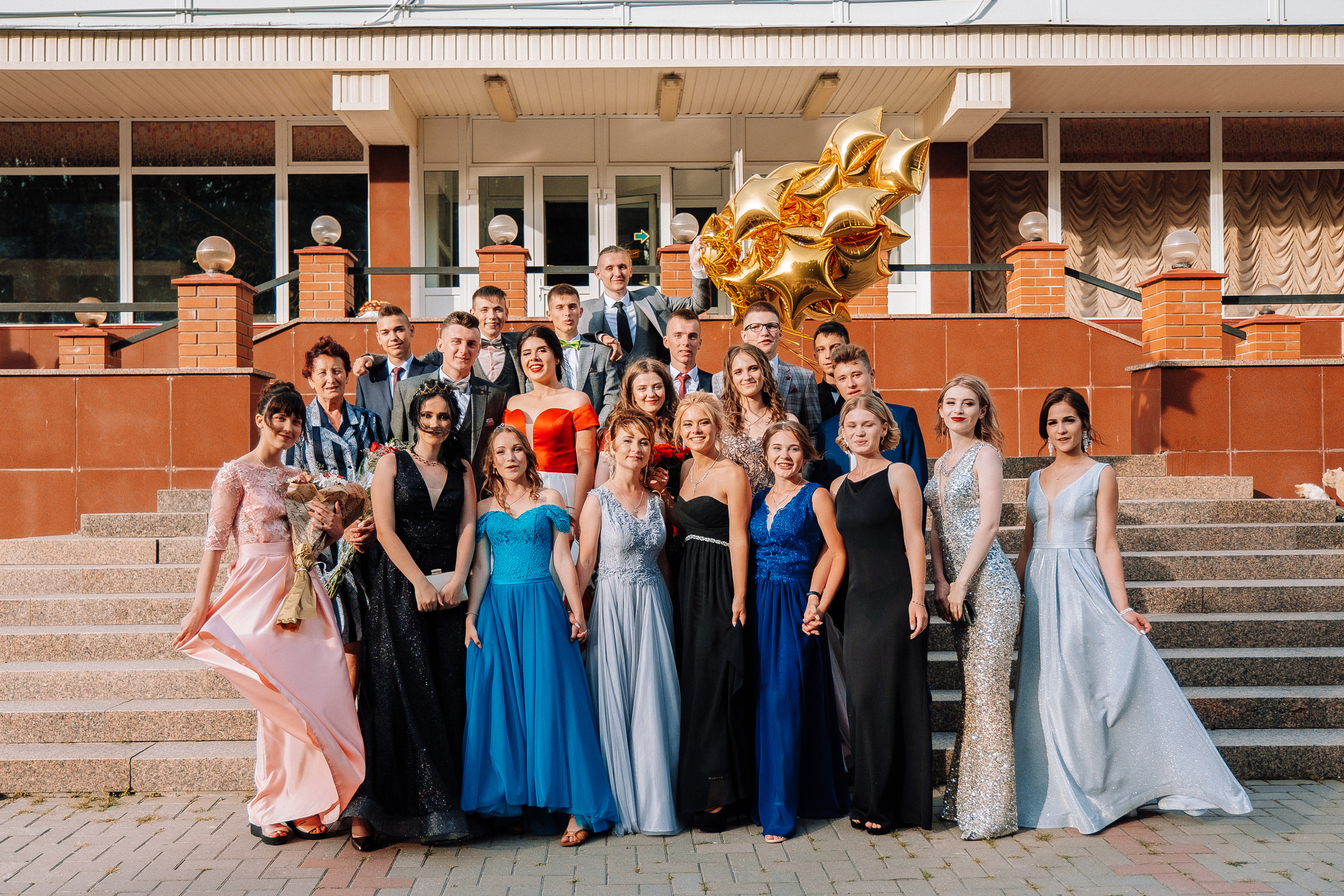 Выпускной школа номер 3. Хмельник. Ivan Skufinsky — wedding and family photographer in Vancouver